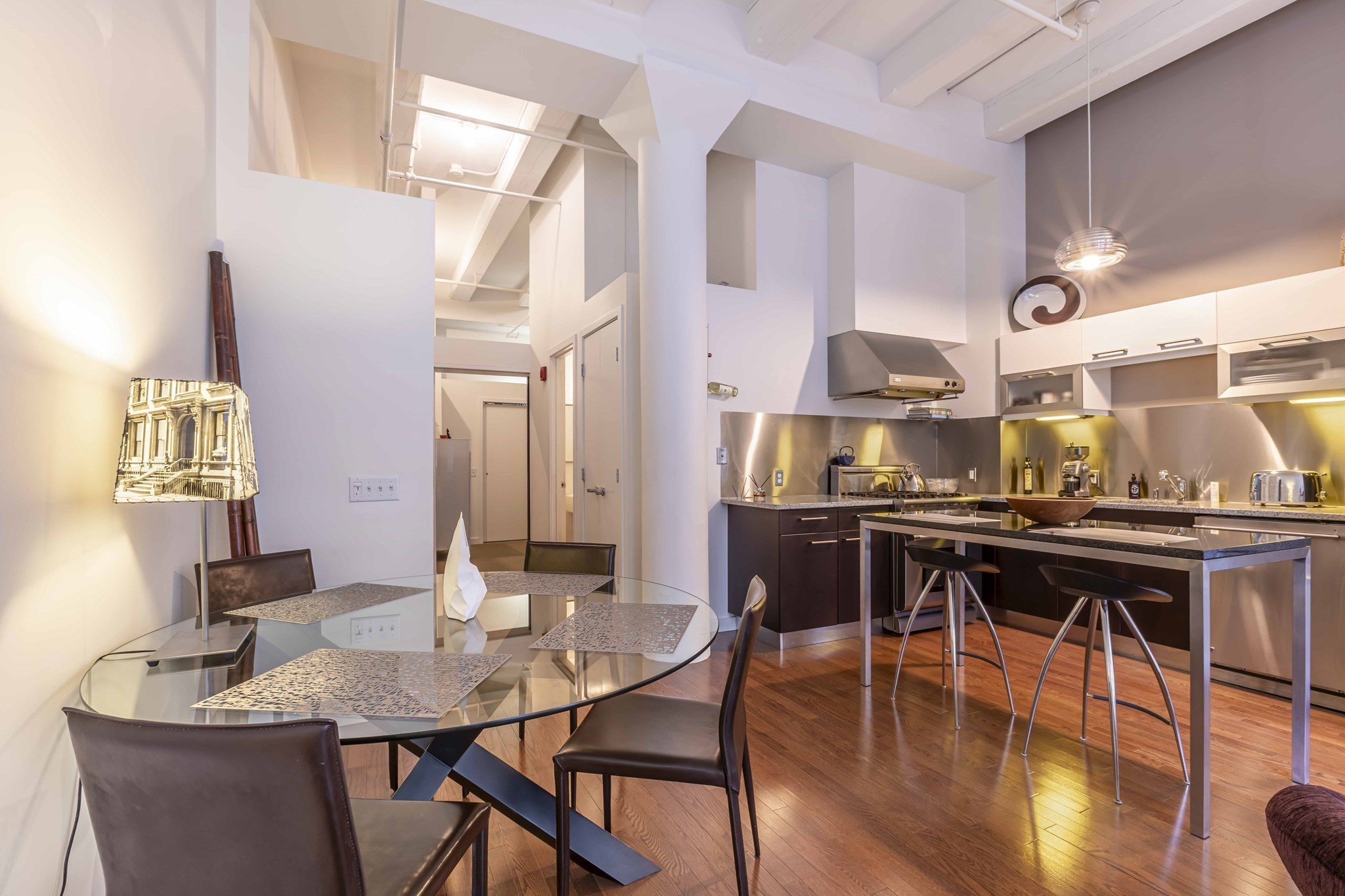 88 Kingston St # 2d Property Photo 14