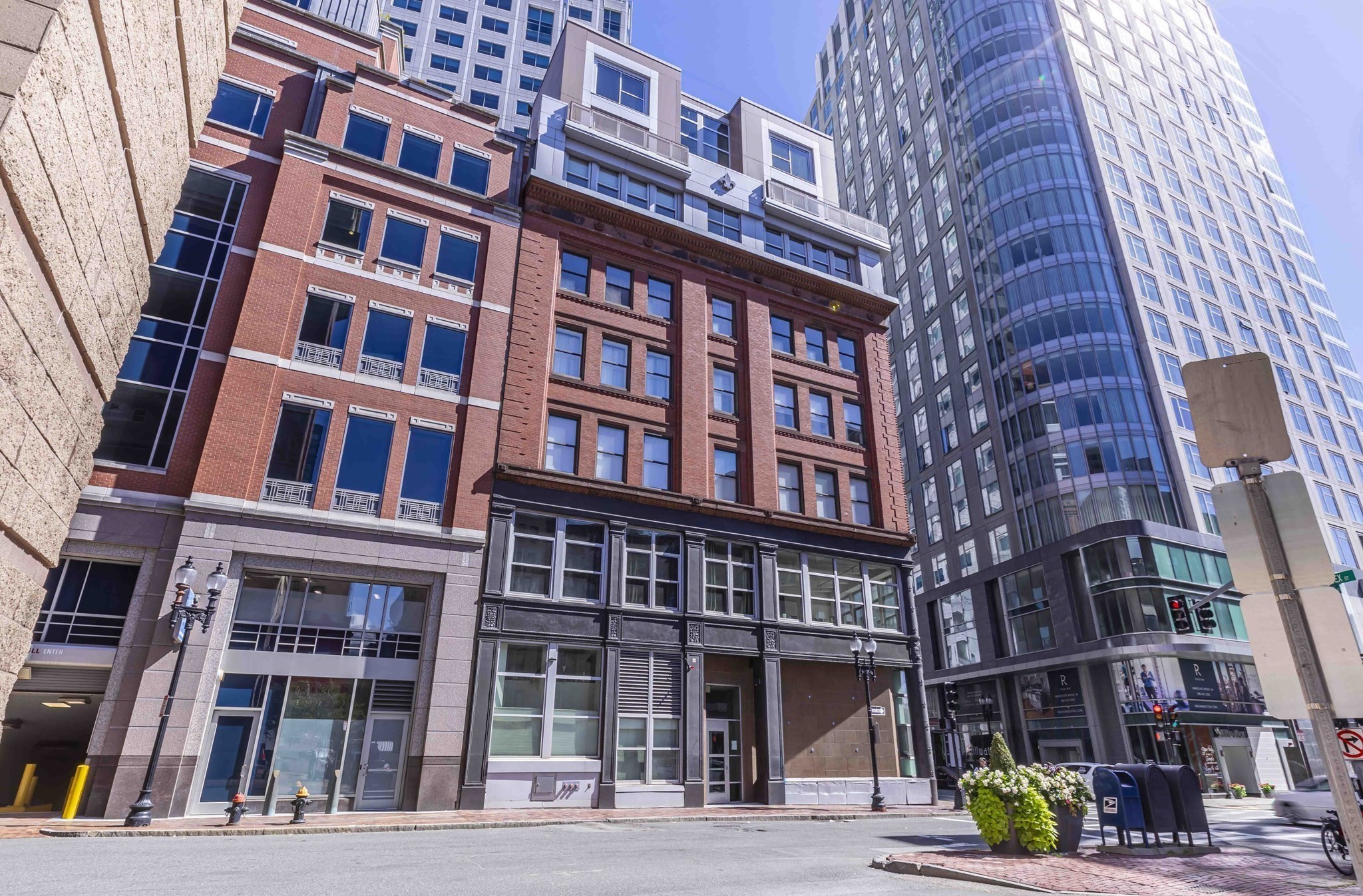 88 Kingston St # 2d Property Photo 25