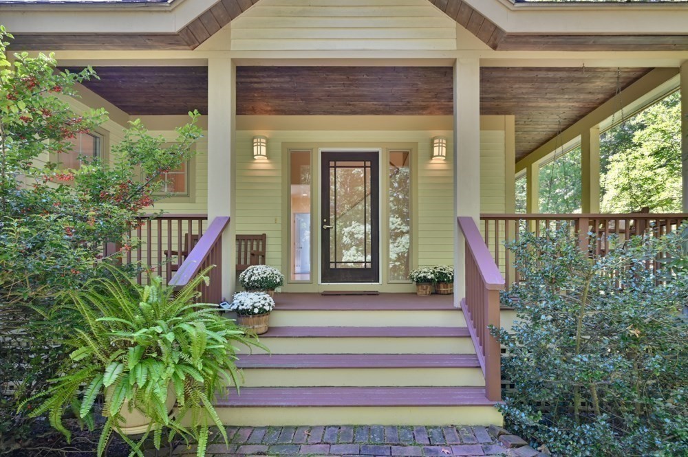 9 Esty Way Property Photo 6