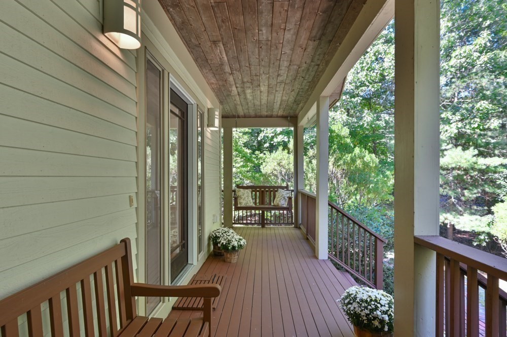 9 Esty Way Property Photo 7
