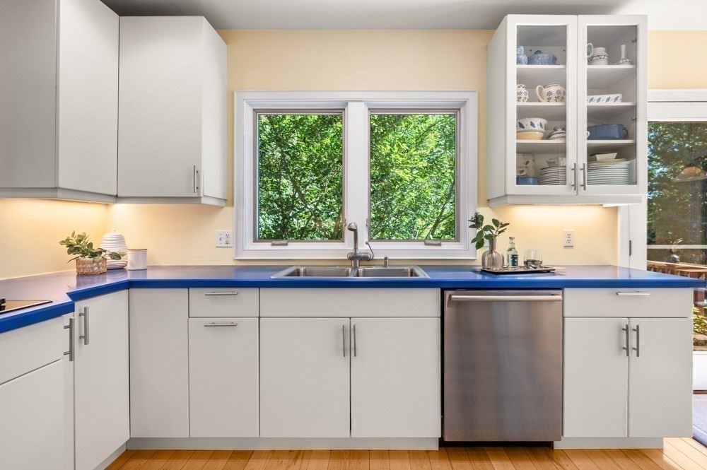 9 Esty Way Property Photo 15