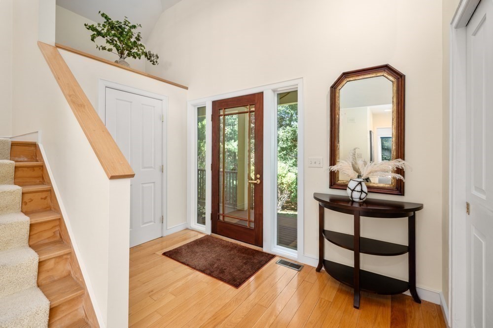 9 Esty Way Property Photo 26