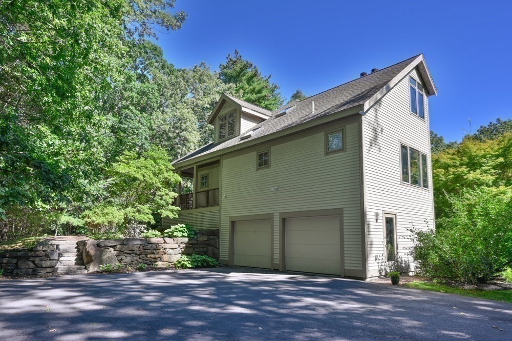 9 Esty Way Property Photo 38