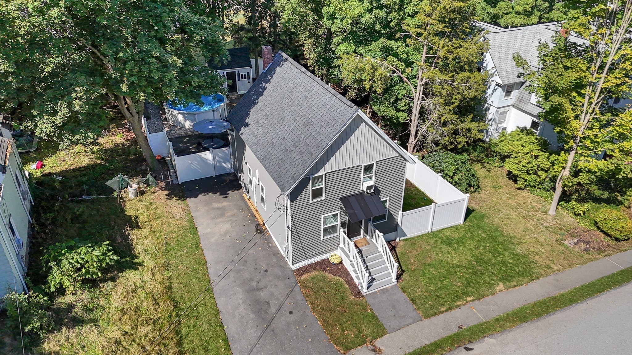 45 Agawam Ave Property Photo 33