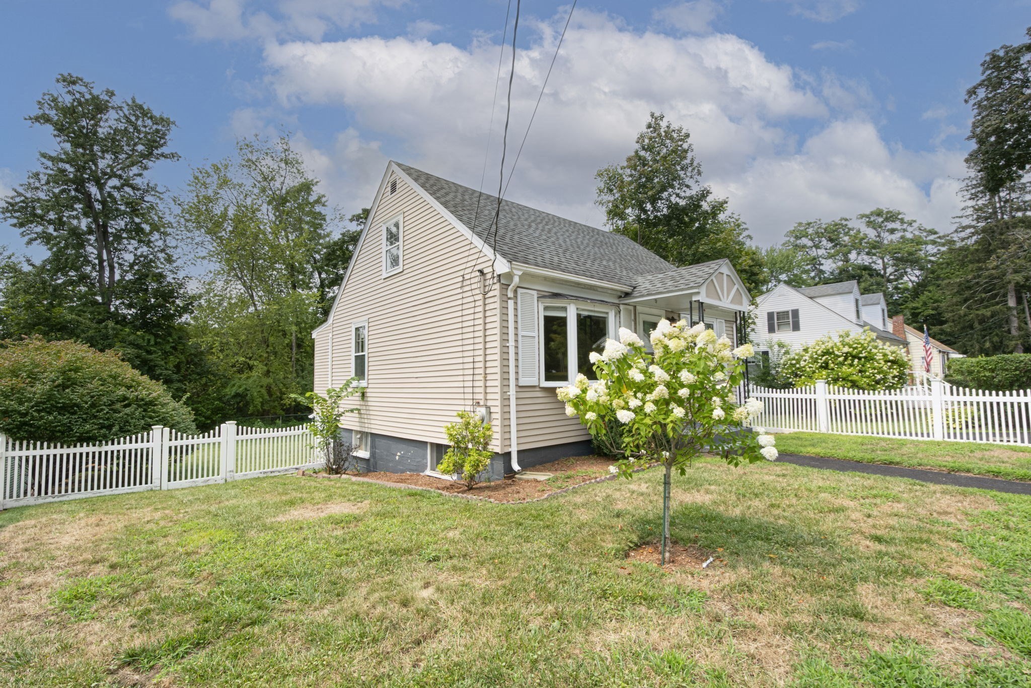 13 Brook Street Property Photo 3