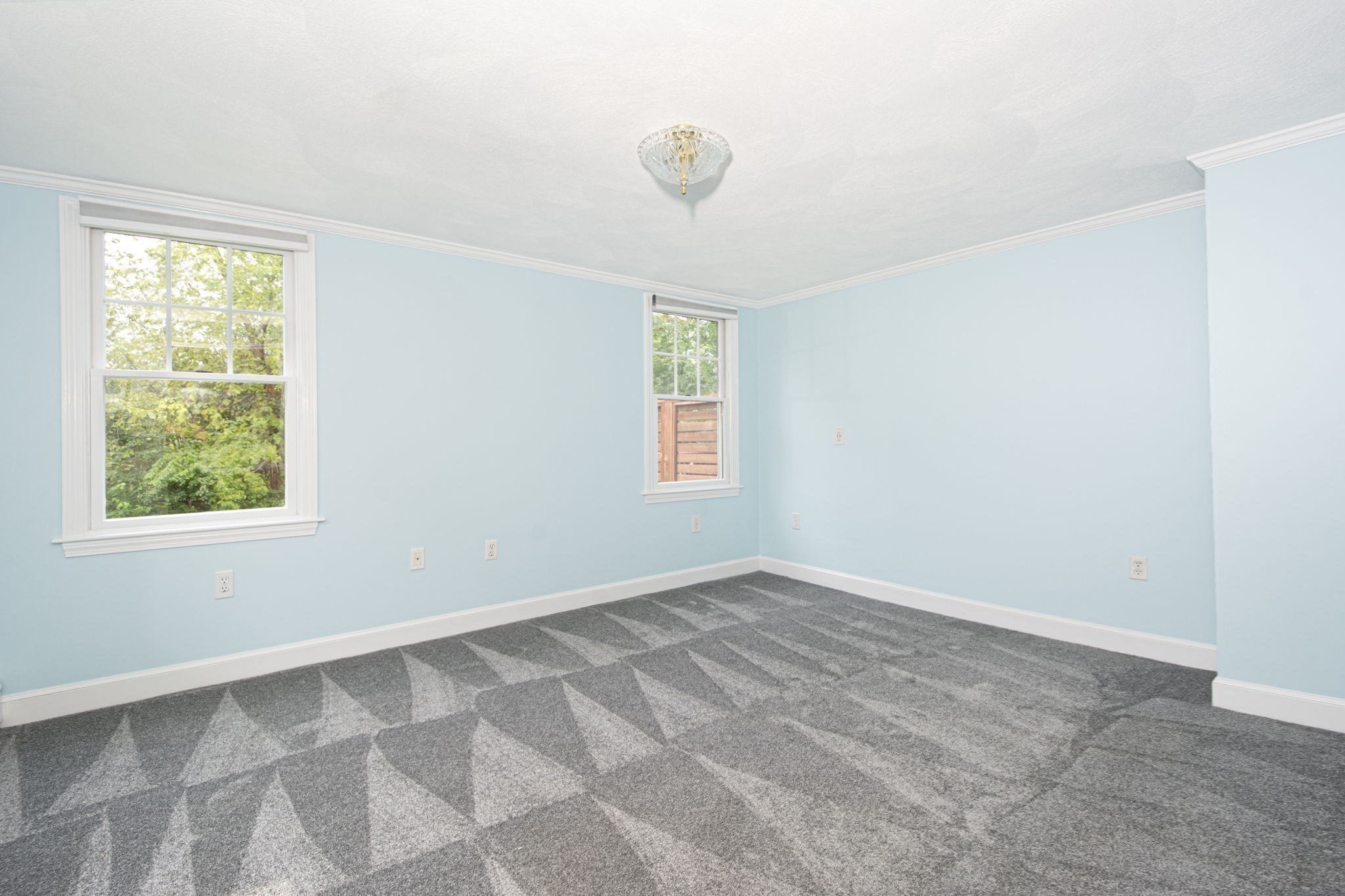 13 Brook Street Property Photo 12