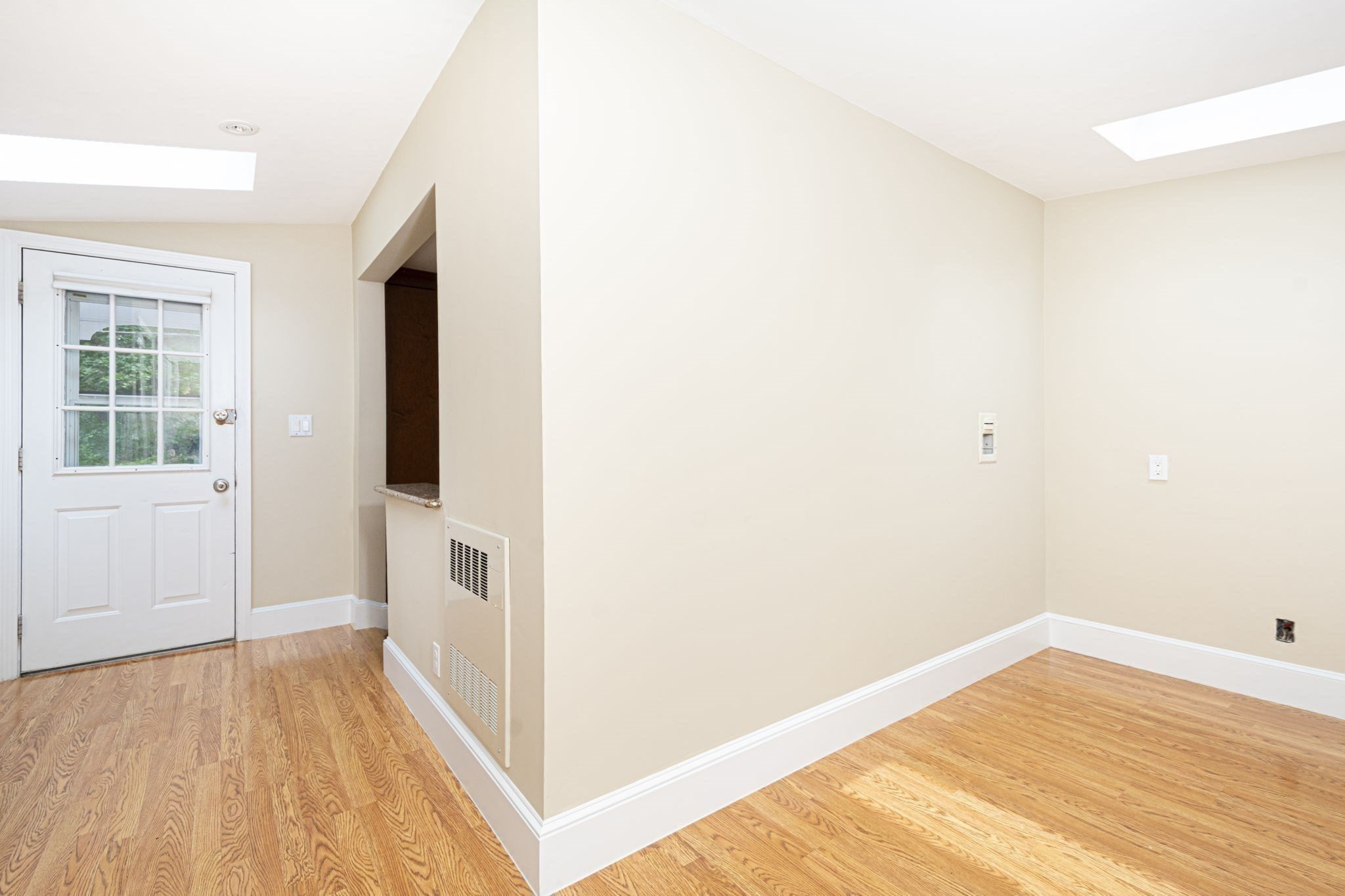 13 Brook Street Property Photo 26