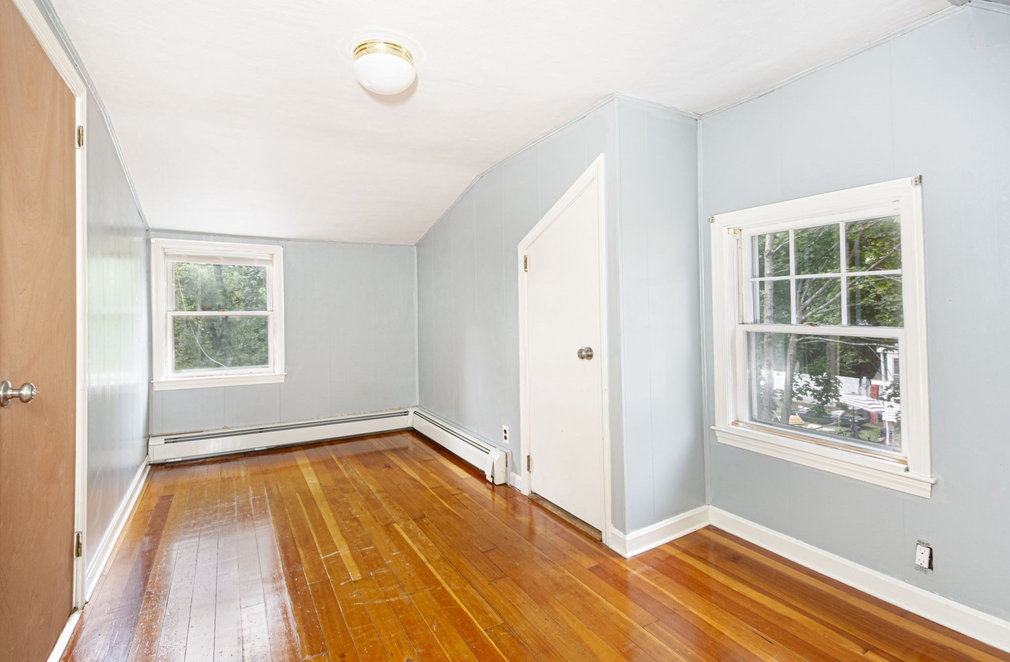13 Brook Street Property Photo 31