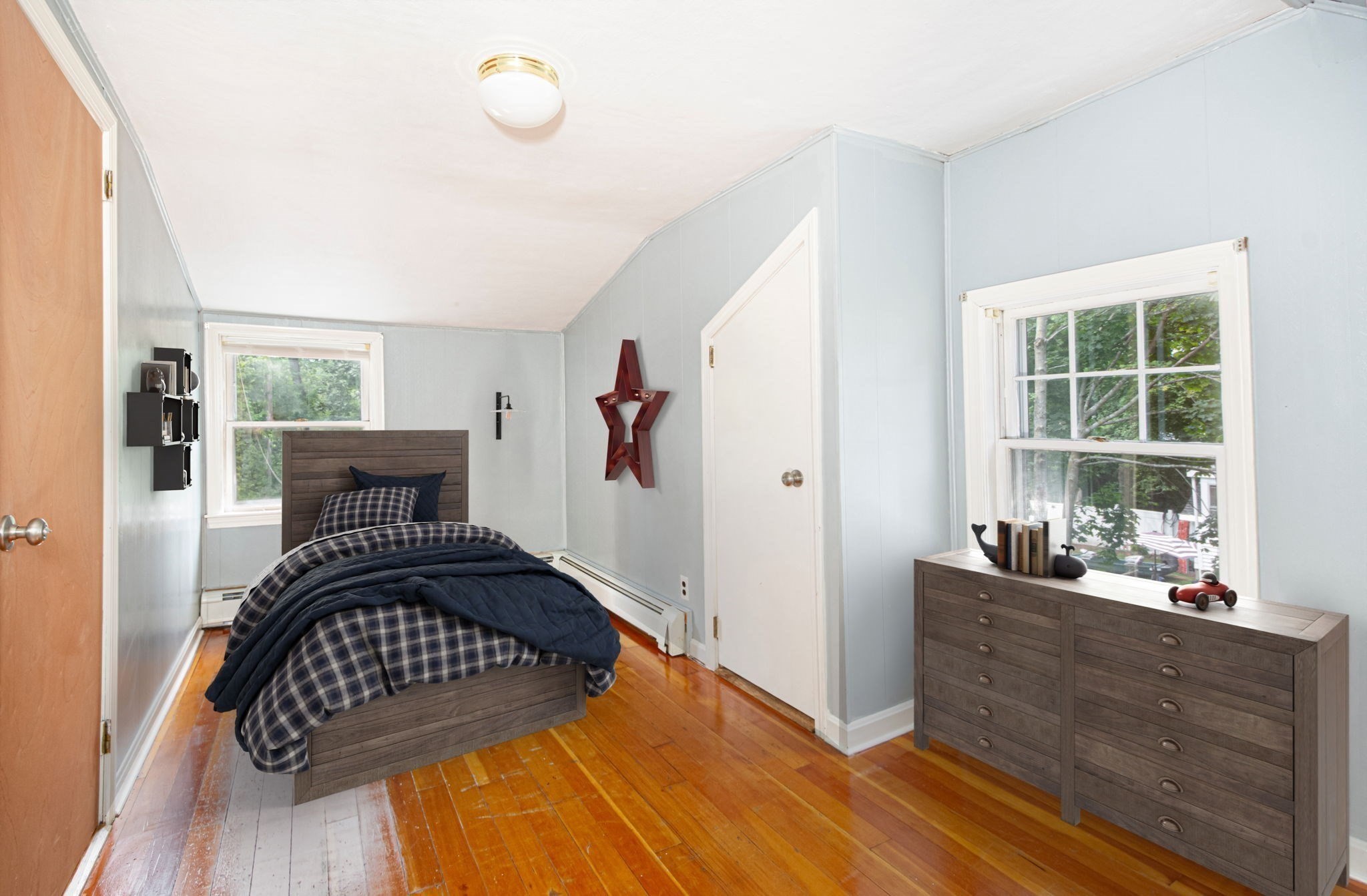 13 Brook Street Property Photo 32
