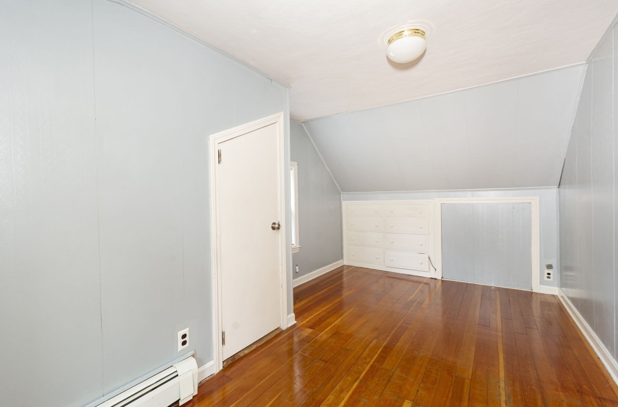 13 Brook Street Property Photo 33