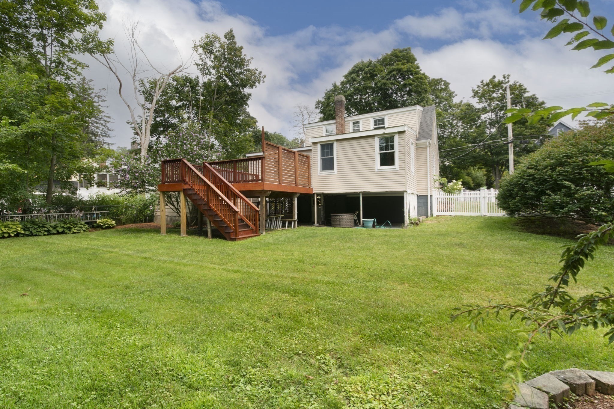 13 Brook Street Property Photo 40