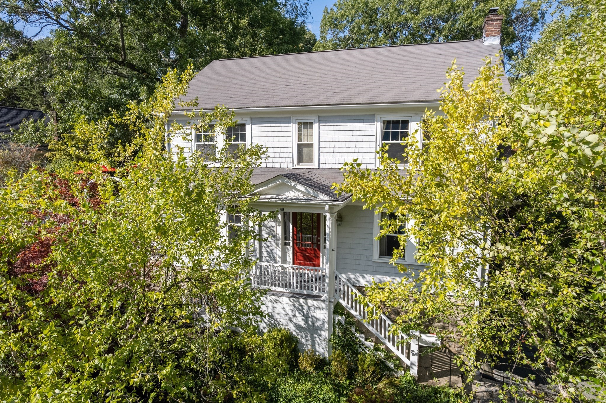 68 Avalon Rd Property Photo 1