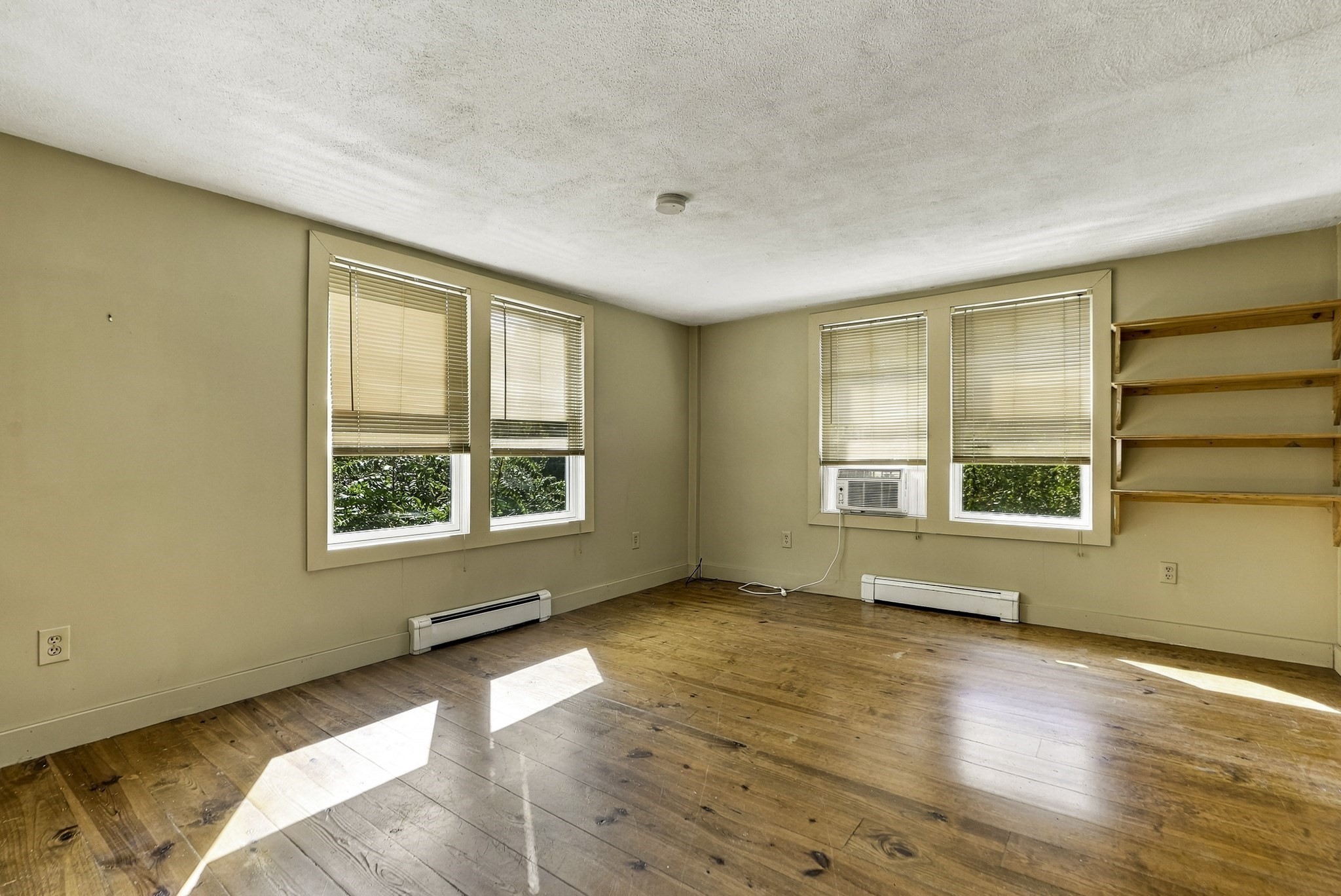 15 North St Property Photo 18