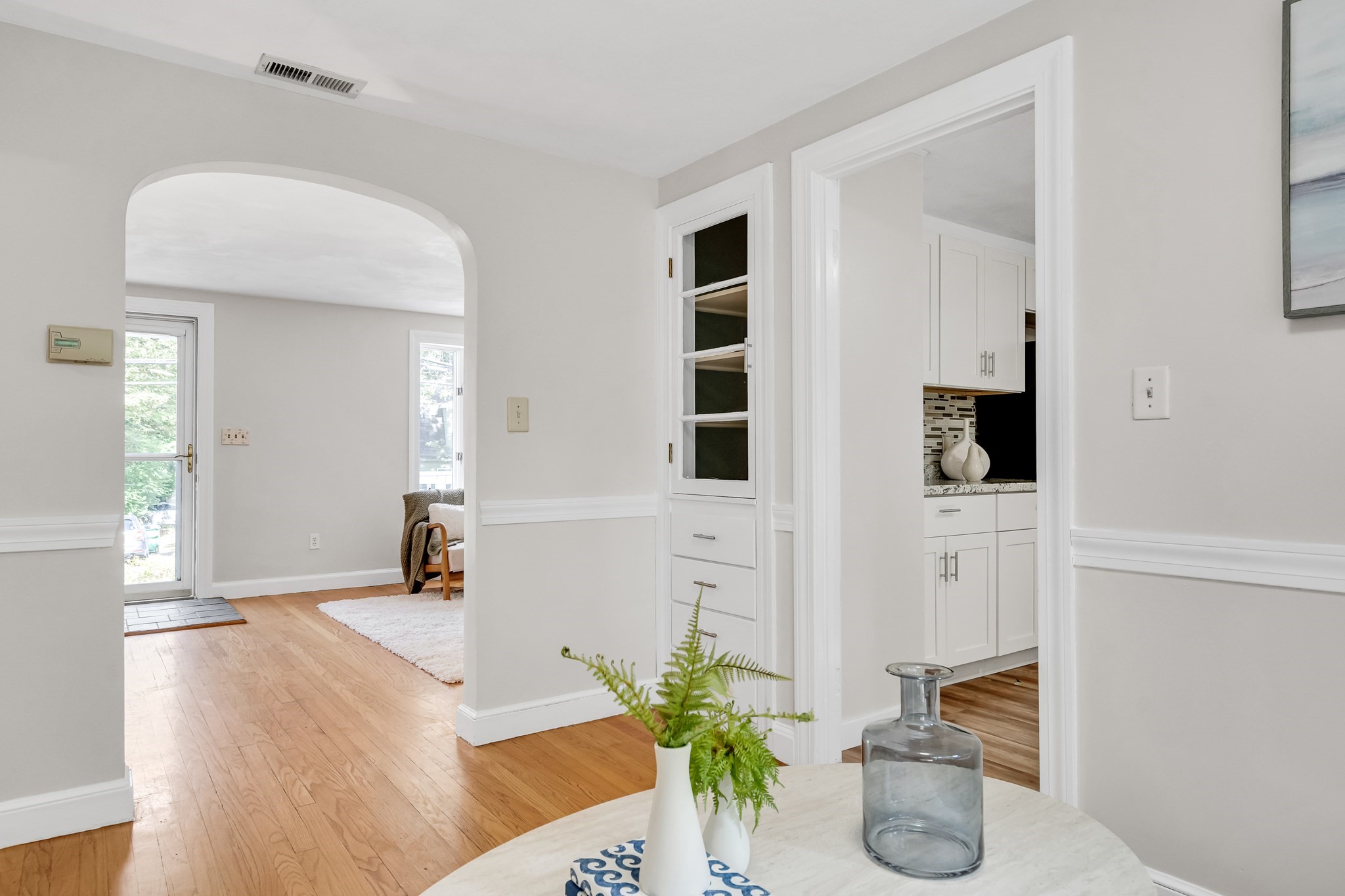 857 Gay St Property Photo 10