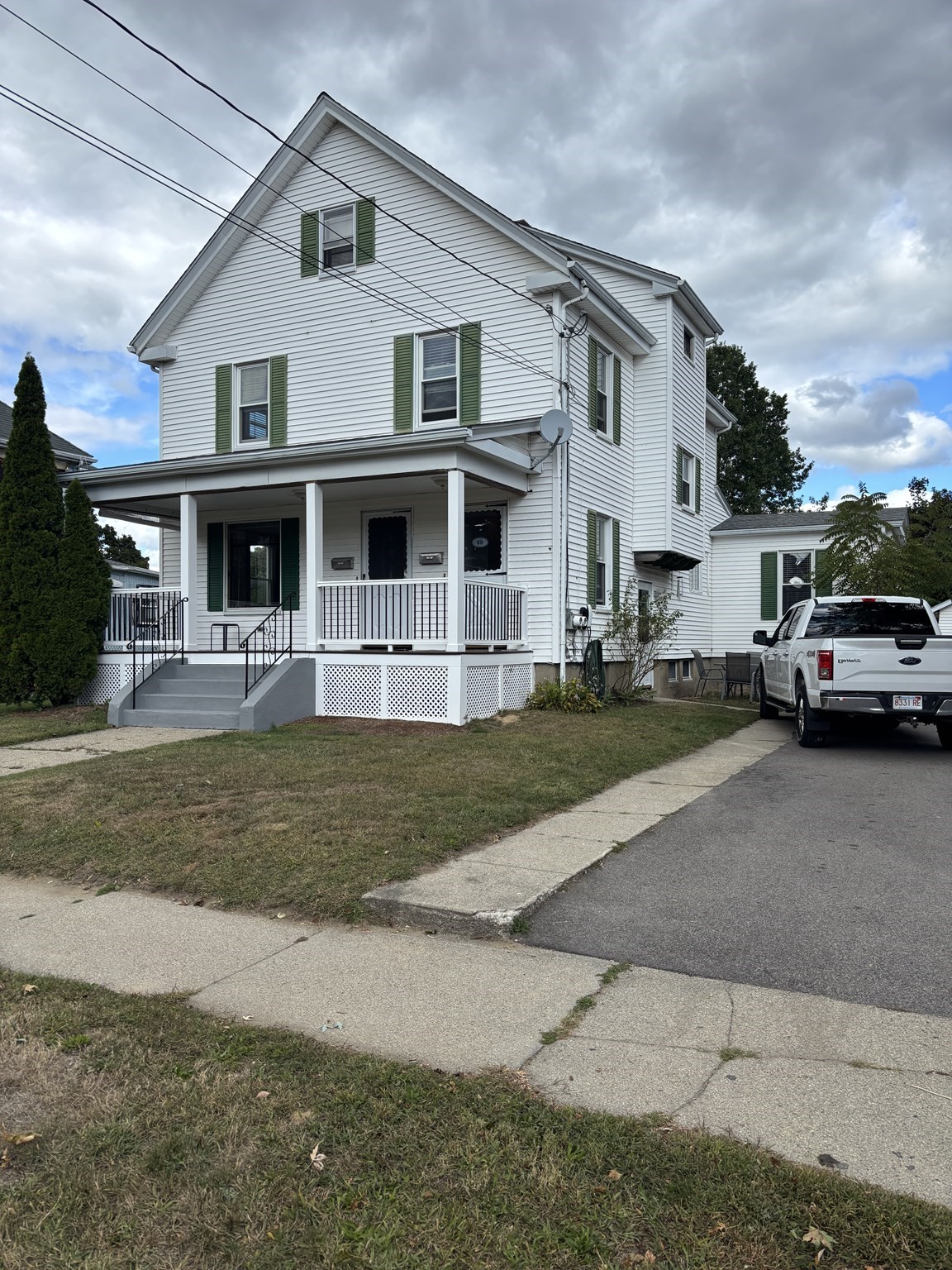 58 Lawrence St Property Photo 2