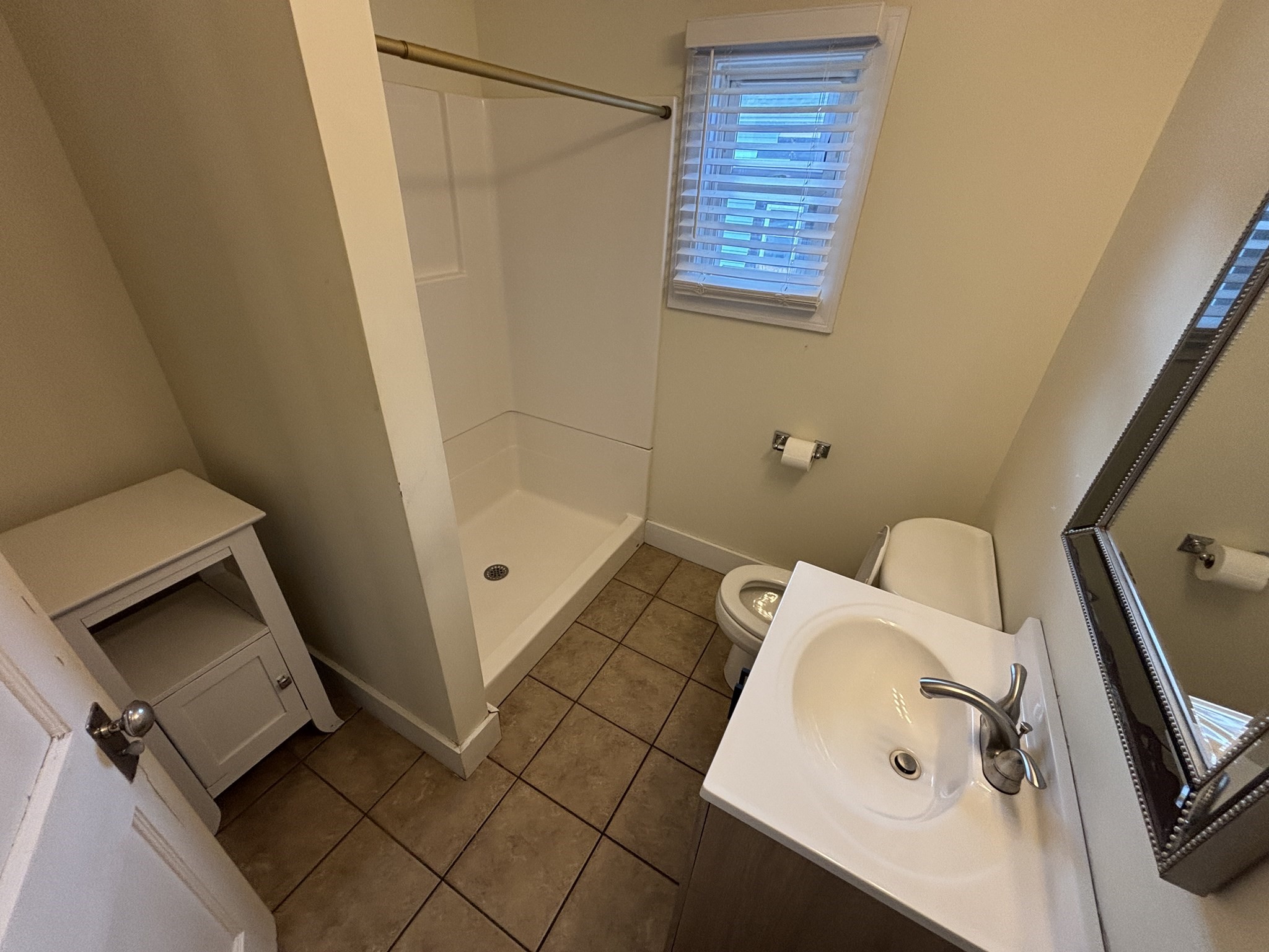 58 Lawrence St Property Photo 14