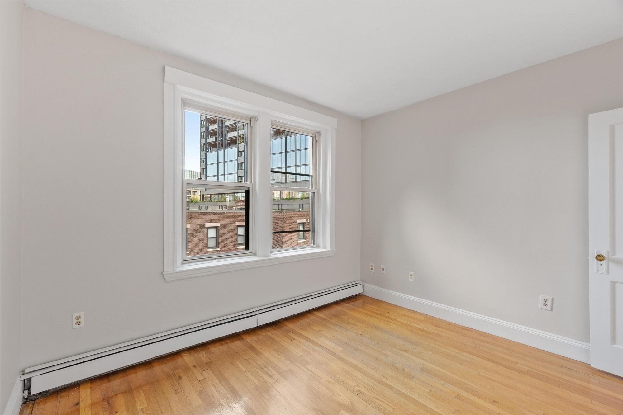 451 Park Dr # 4d Property Photo 16