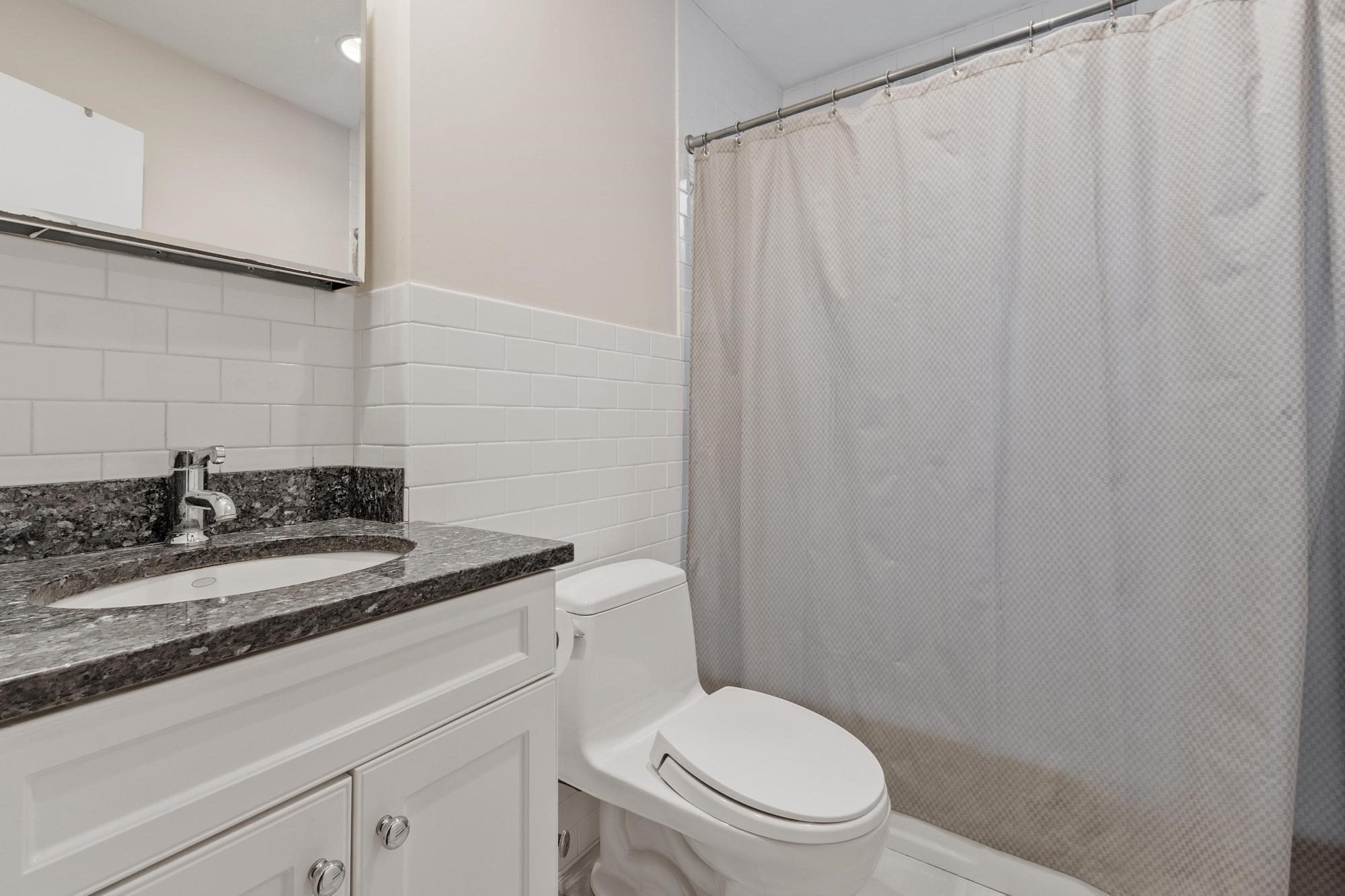 451 Park Dr # 4d Property Photo 19
