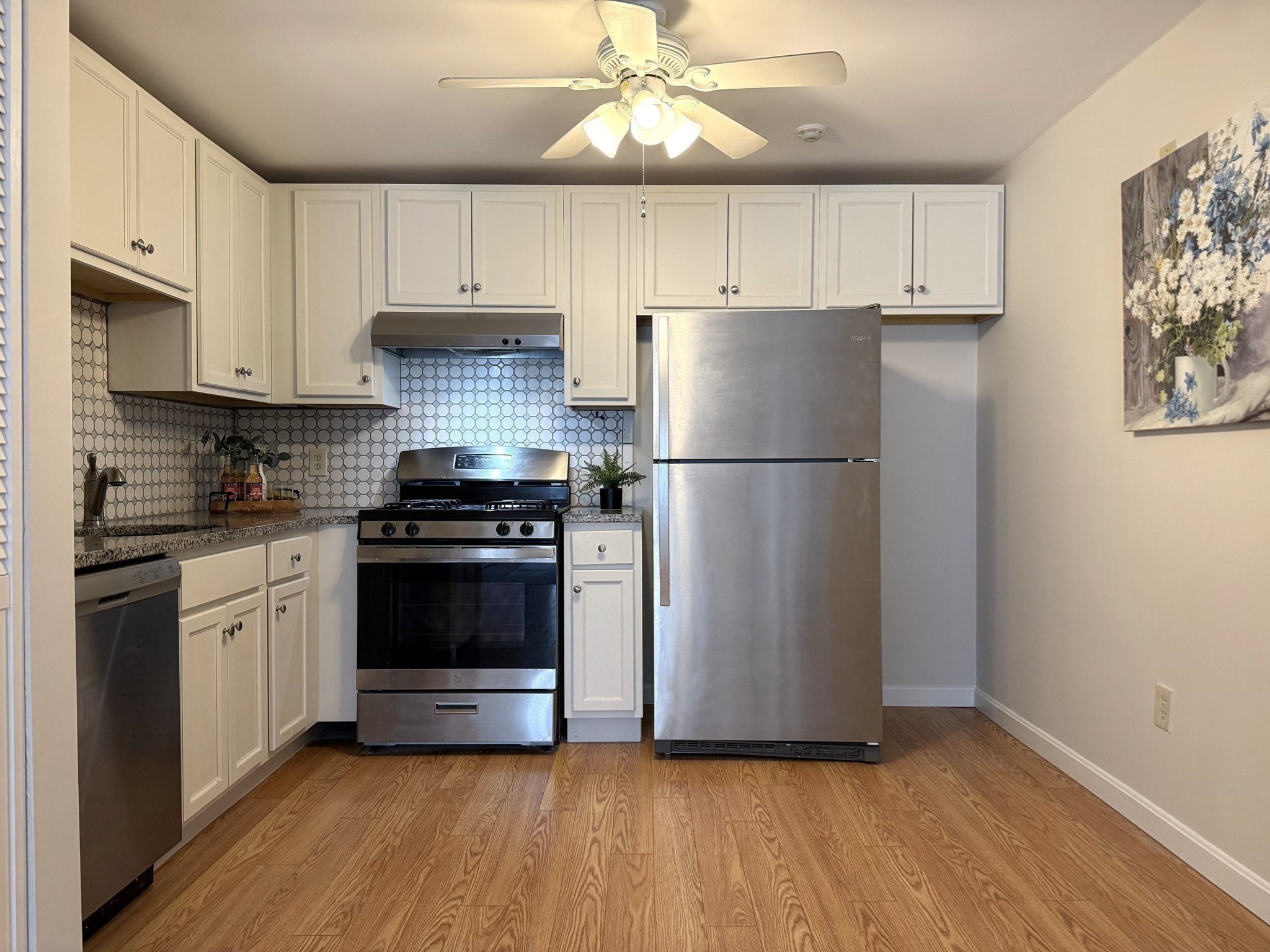 8 Kenmar Dr # 64 Property Photo 1
