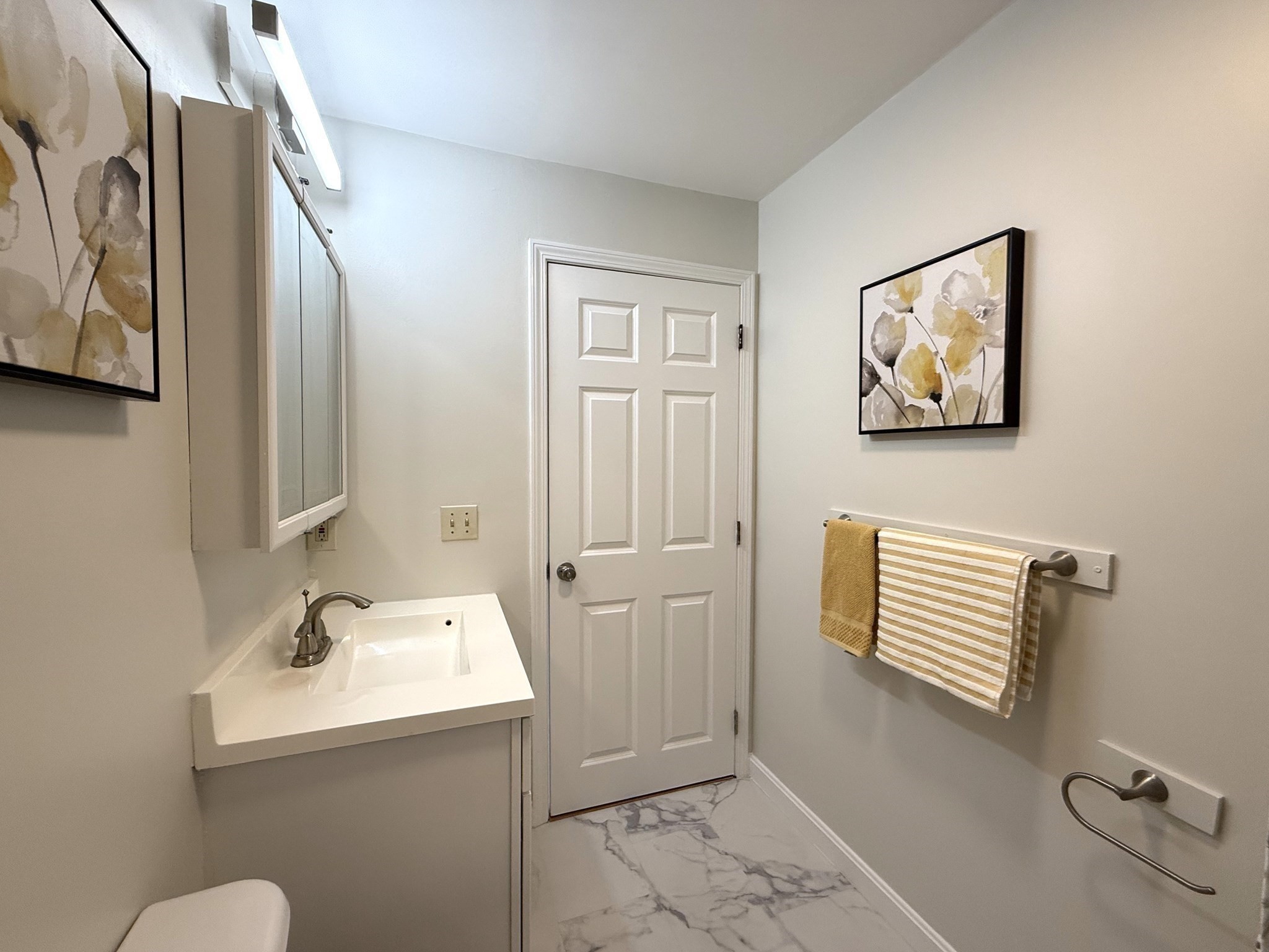 8 Kenmar Dr # 64 Property Photo 17