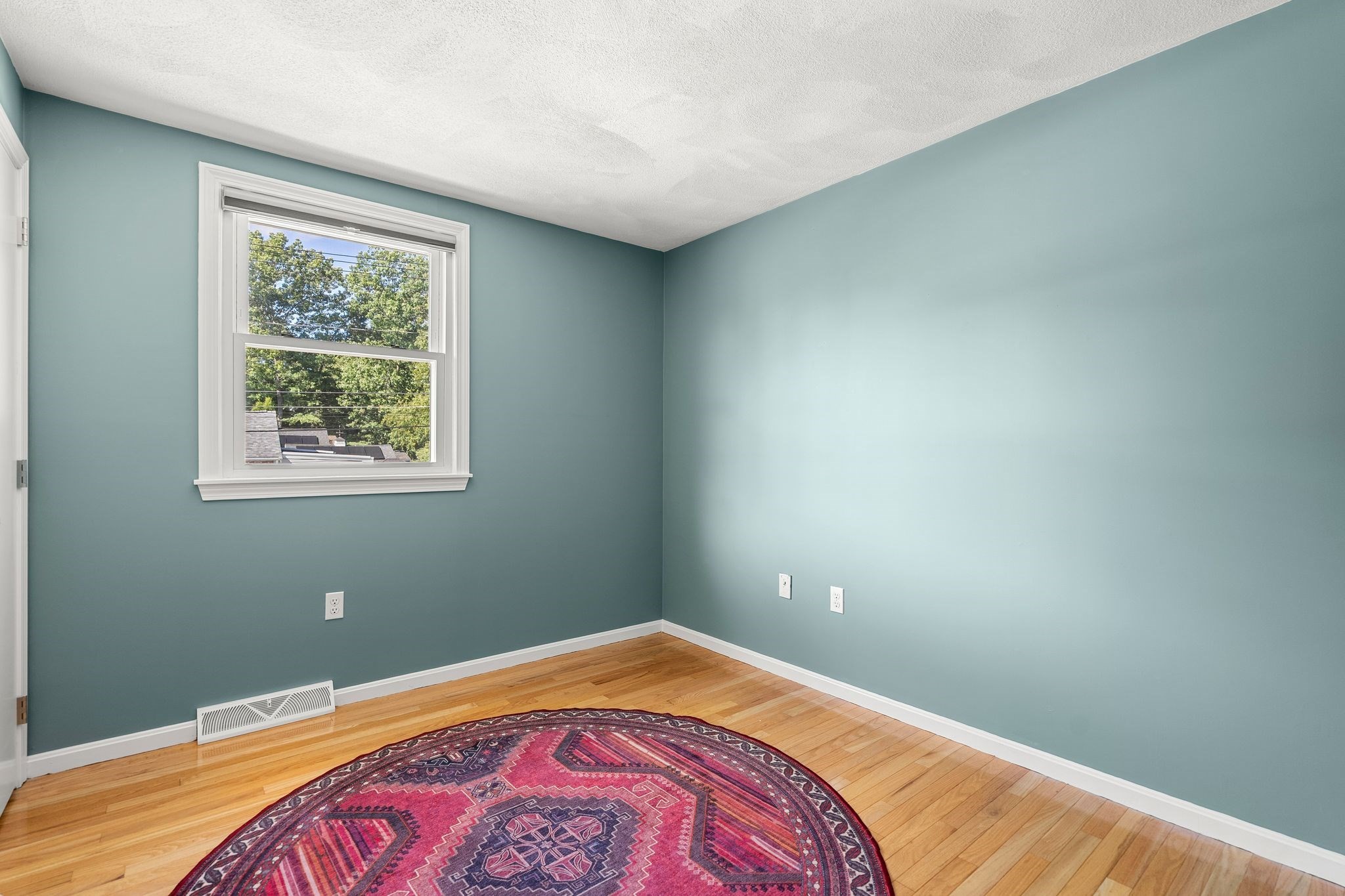 20 Humboldt Ave Property Photo 16