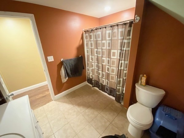 559 Chelmsford St Property Photo 2