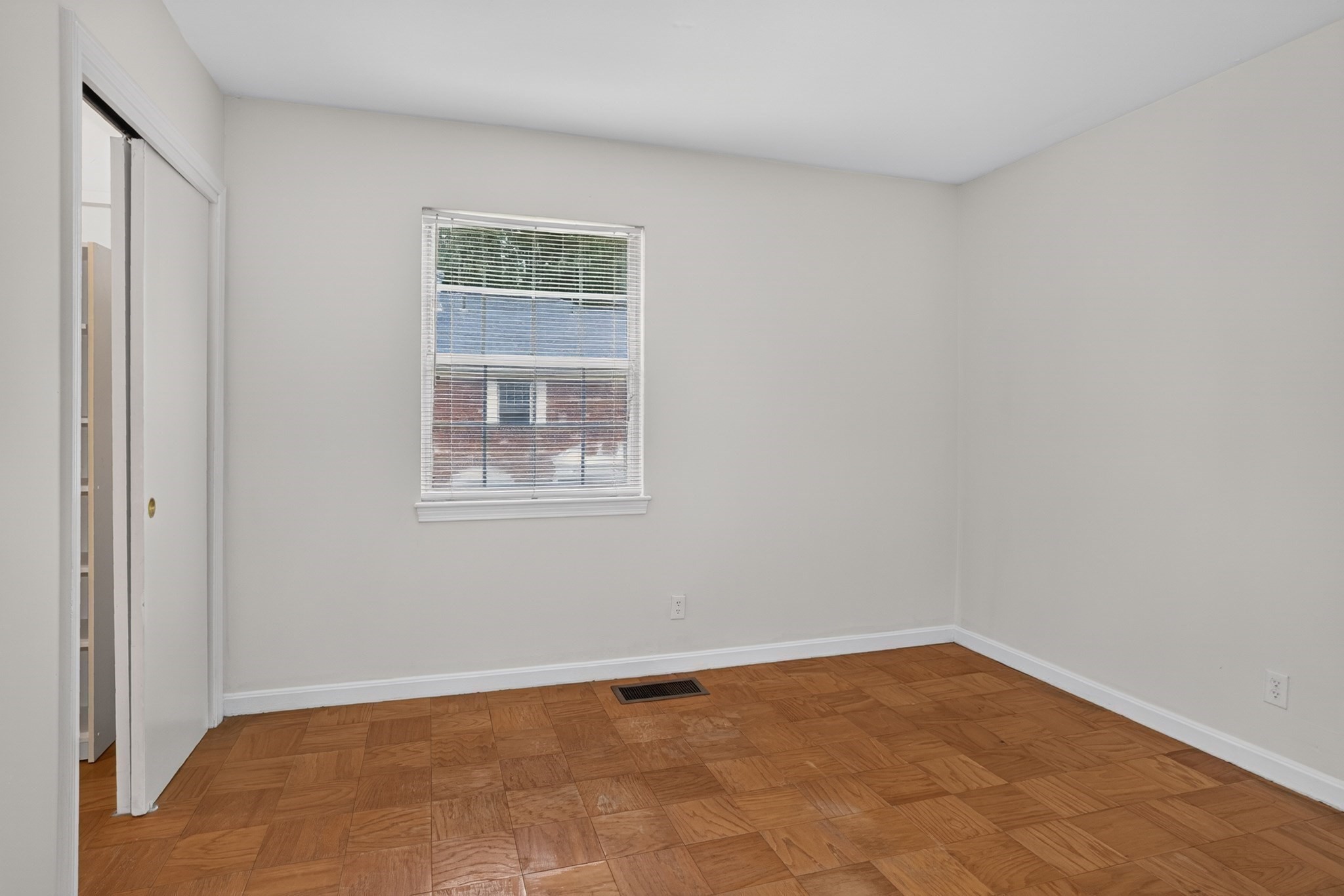 501 Windsor Dr. # 501 Property Photo 11