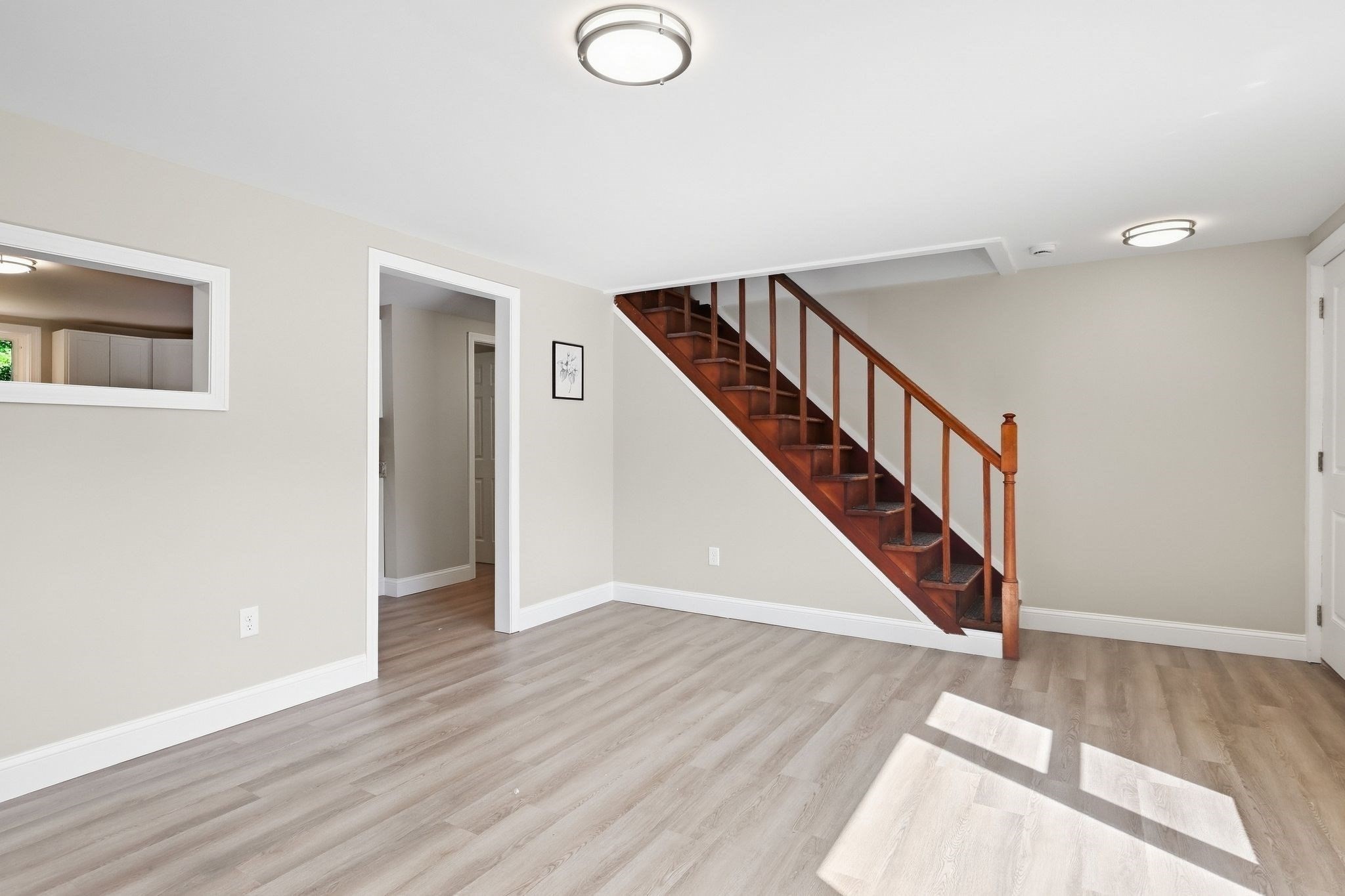 1078 Granby Rd Property Photo 11