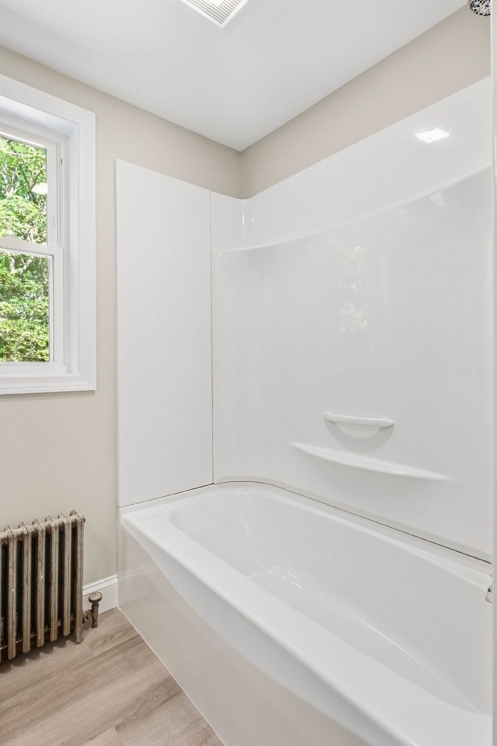 1078 Granby Rd Property Photo 16