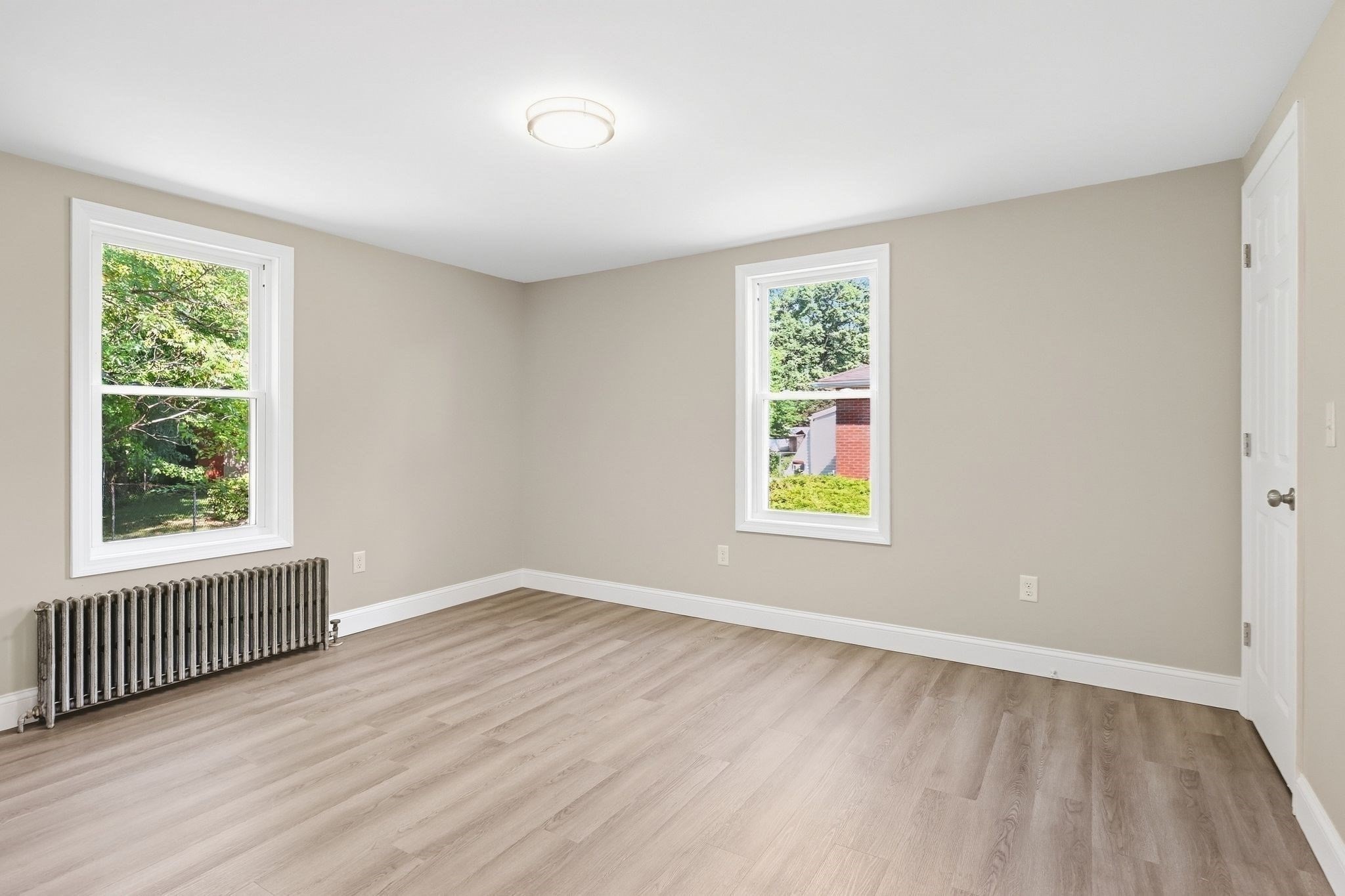 1078 Granby Rd Property Photo 18
