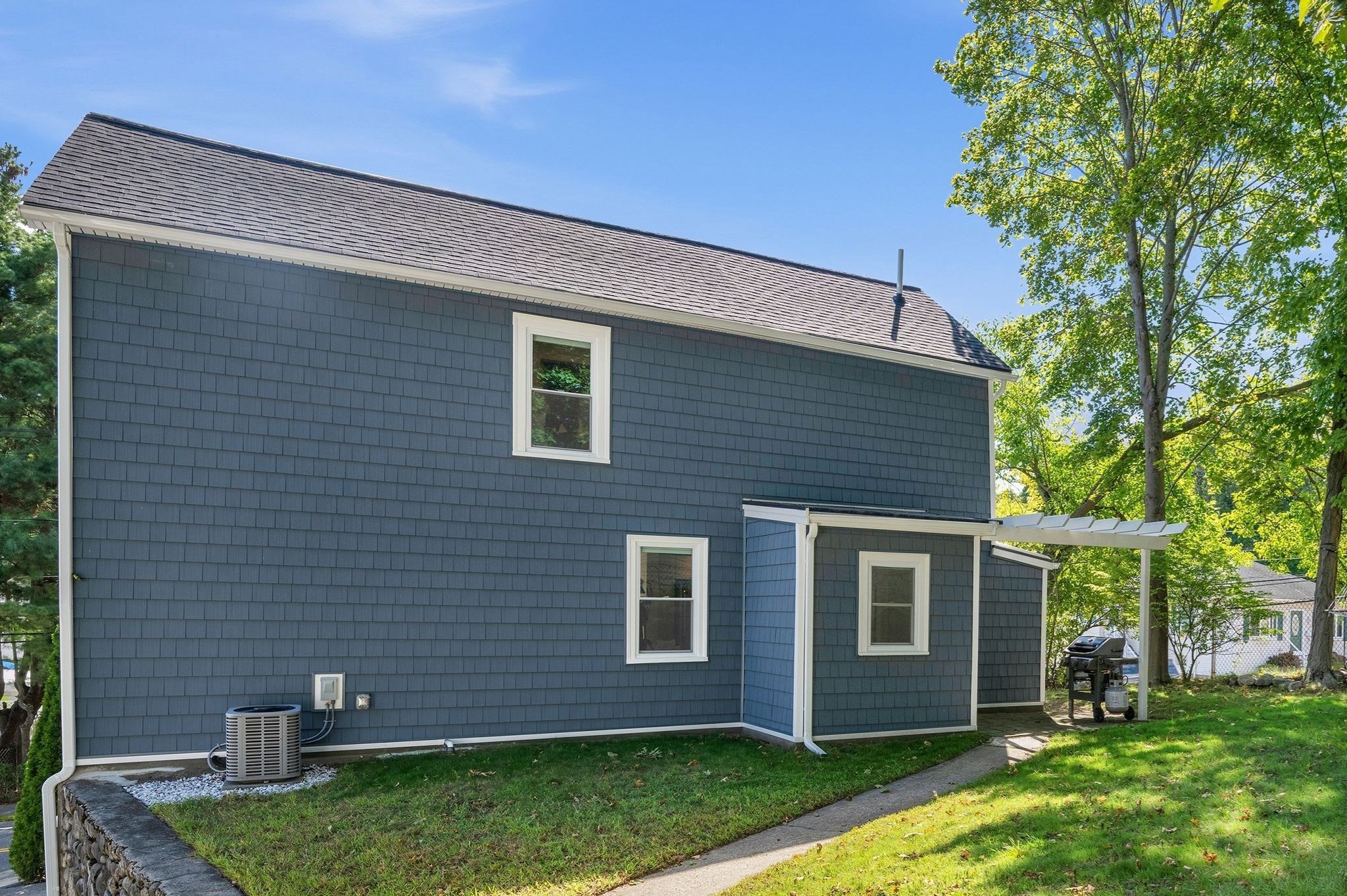 176 Nahant St Property Photo 24