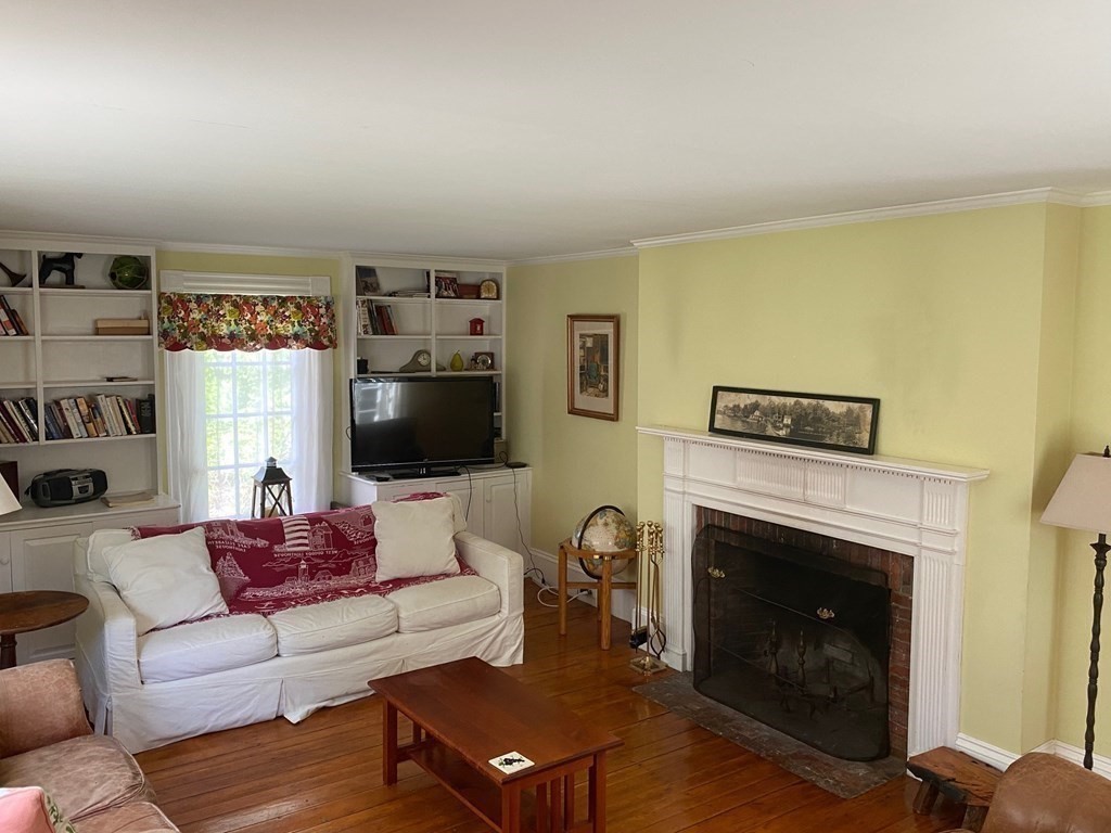 100 Powder Point Property Photo 6