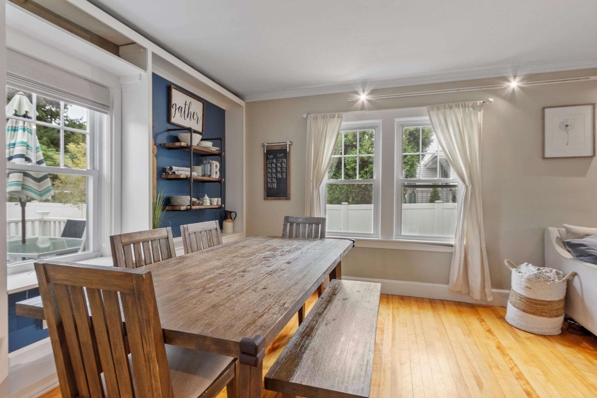 48 Walnut St Property Photo 6