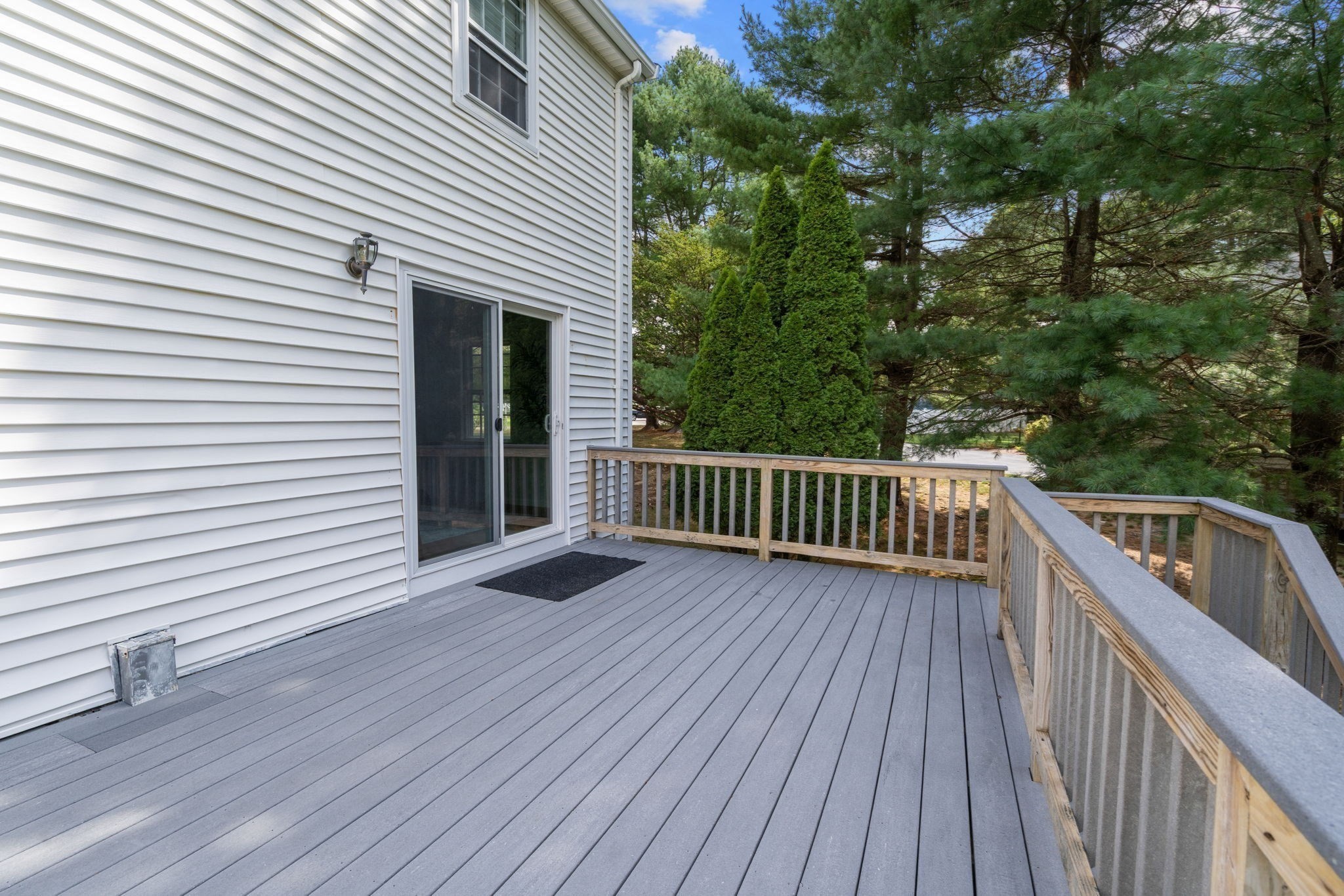 201 Ames Street Property Photo 19