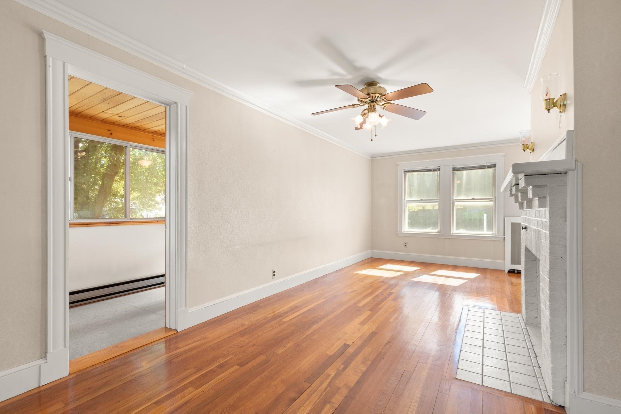 16 Suffolk Street Property Photo 12