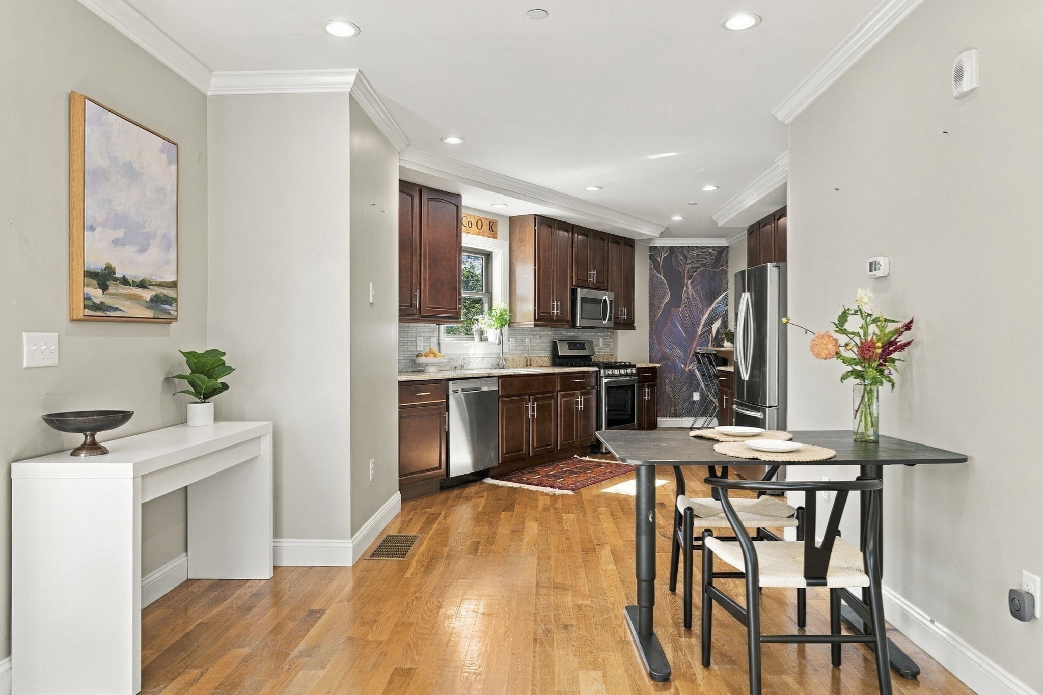 160 Green Street # 1 Property Photo 6