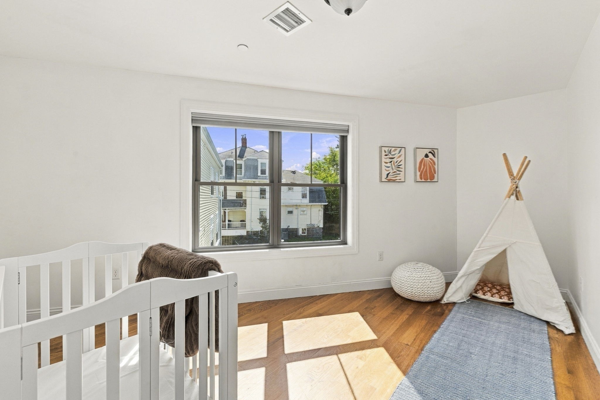 160 Green Street # 1 Property Photo 14