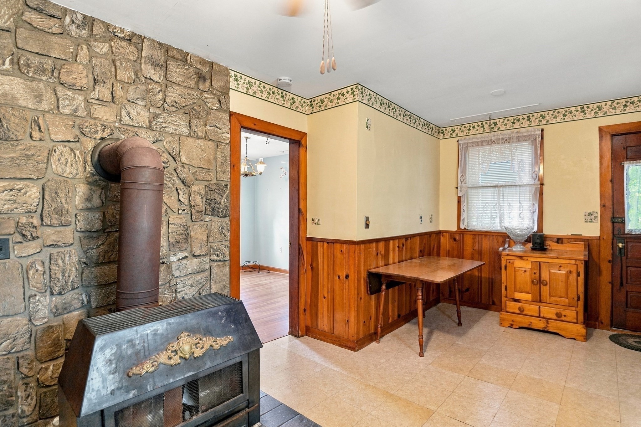 62 Chase Avenue Property Photo 11