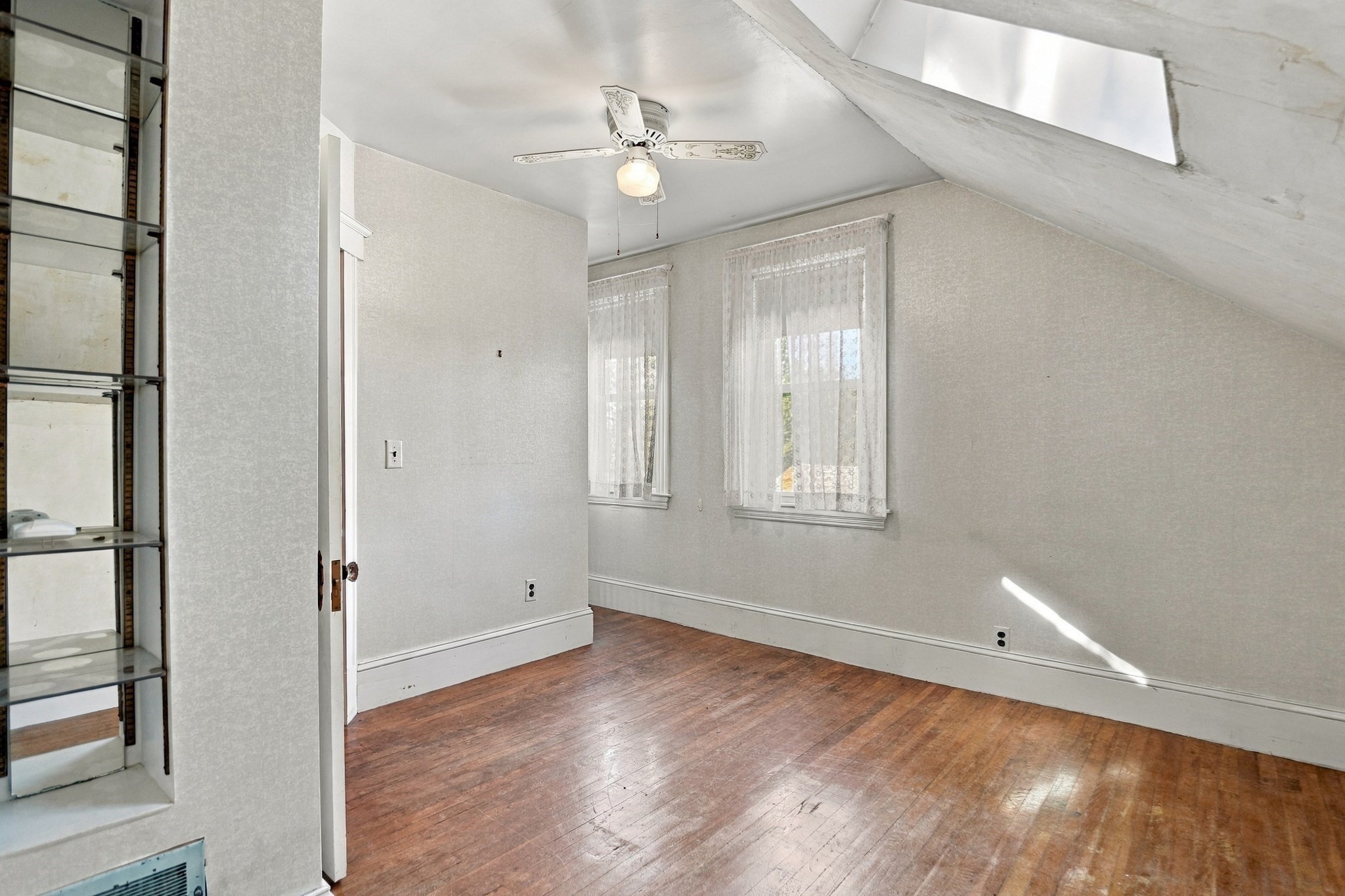 62 Chase Avenue Property Photo 18