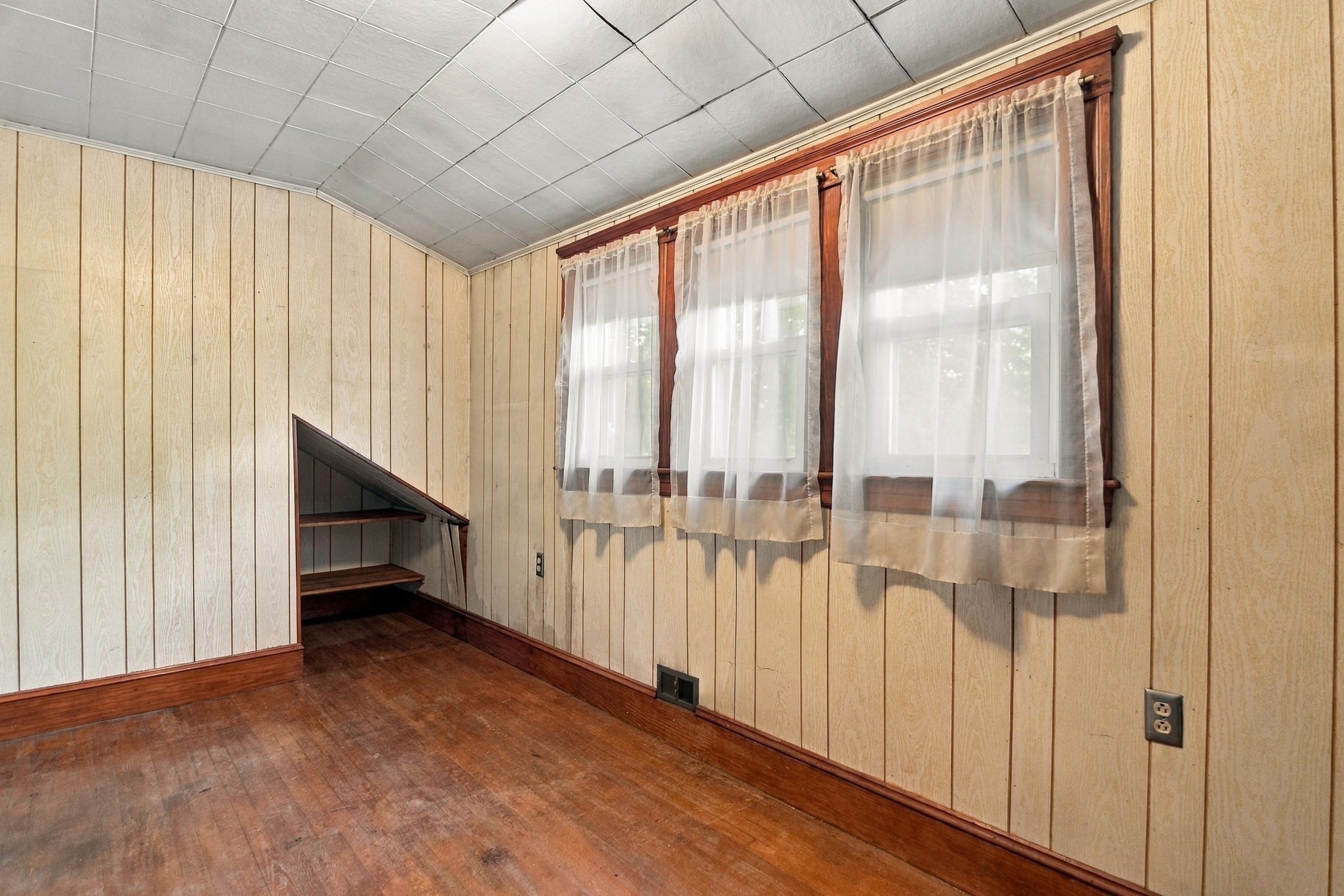 62 Chase Avenue Property Photo 22