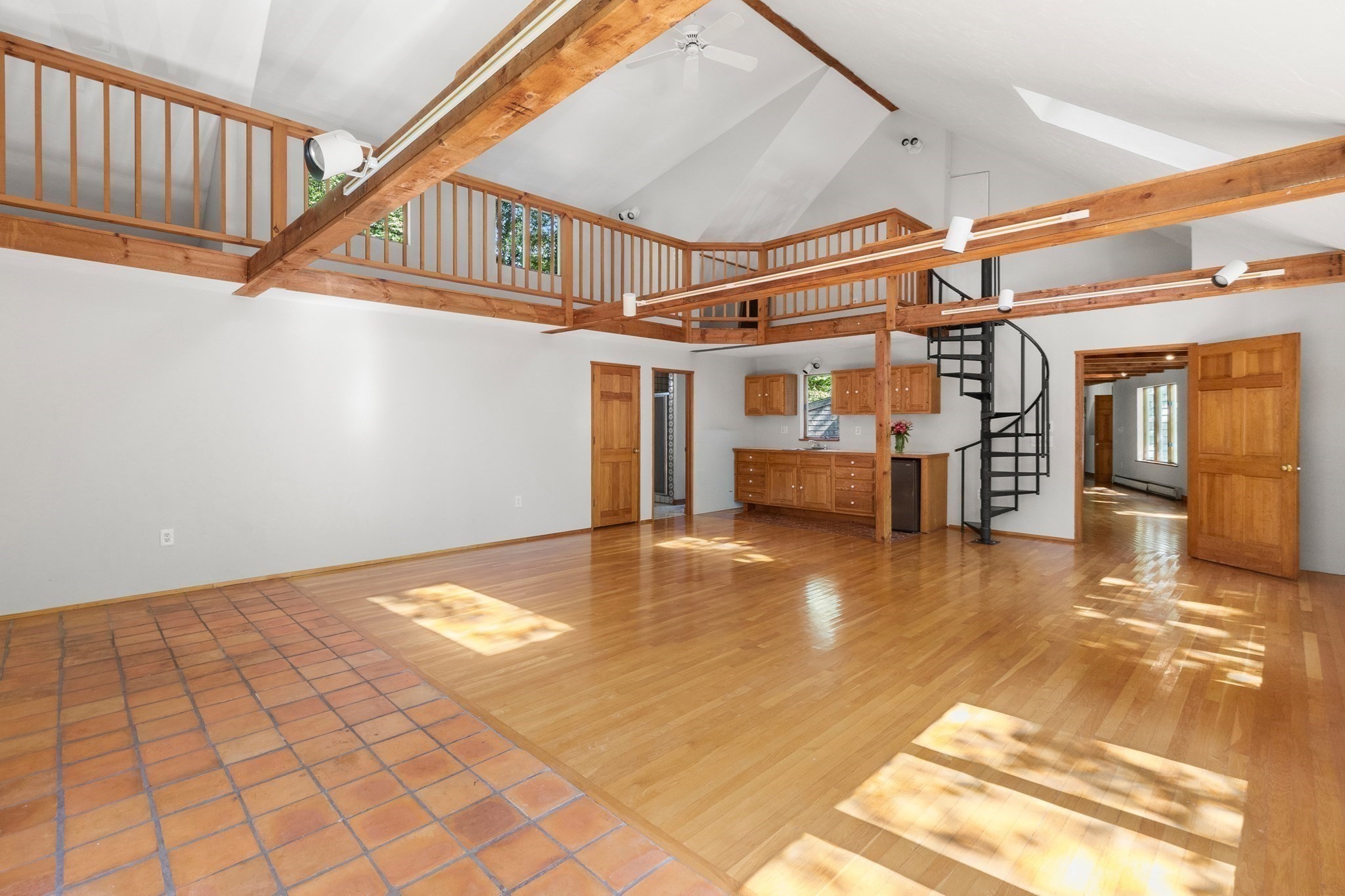 48 East Street Property Photo 7