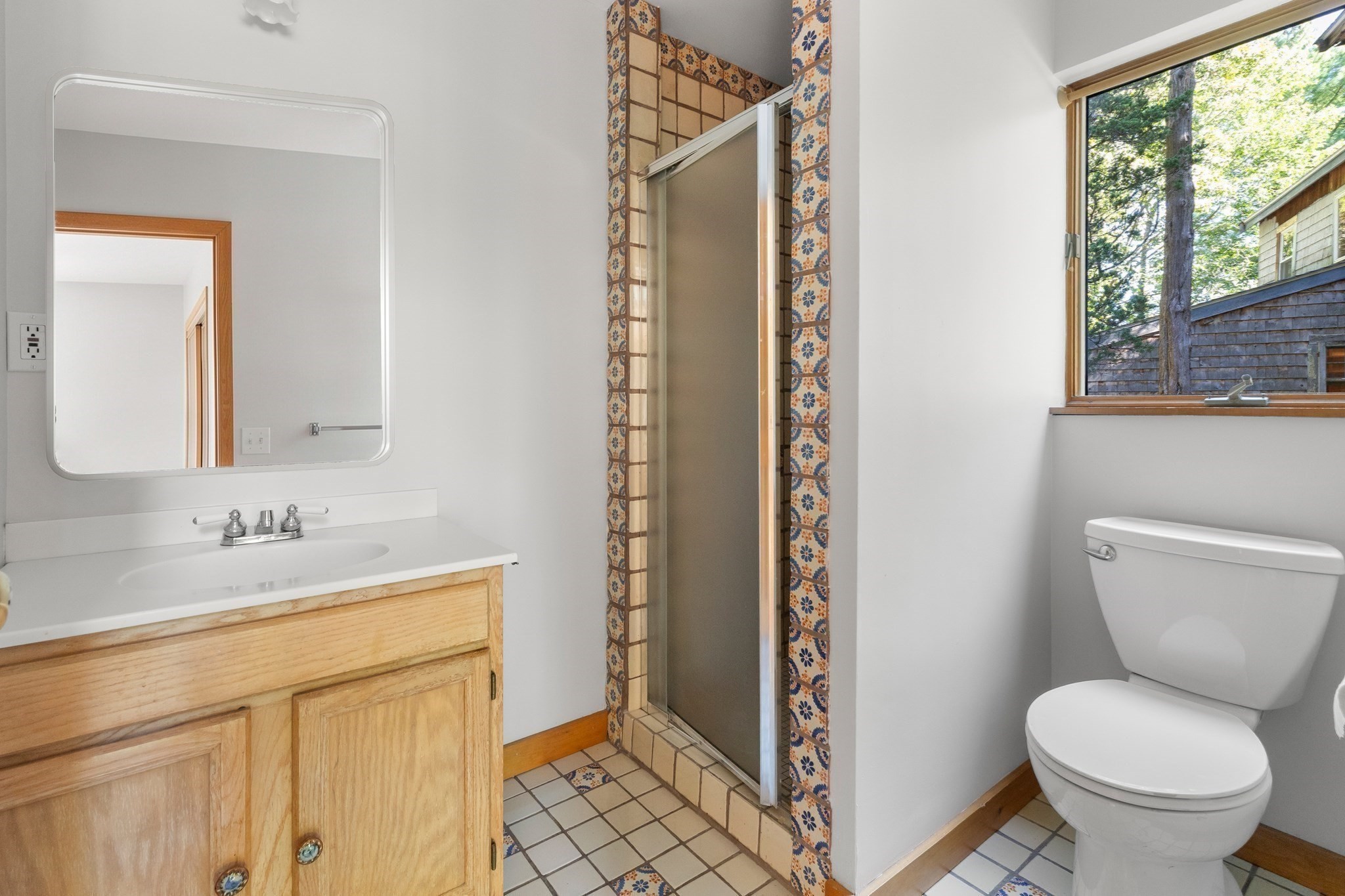 48 East Street Property Photo 11