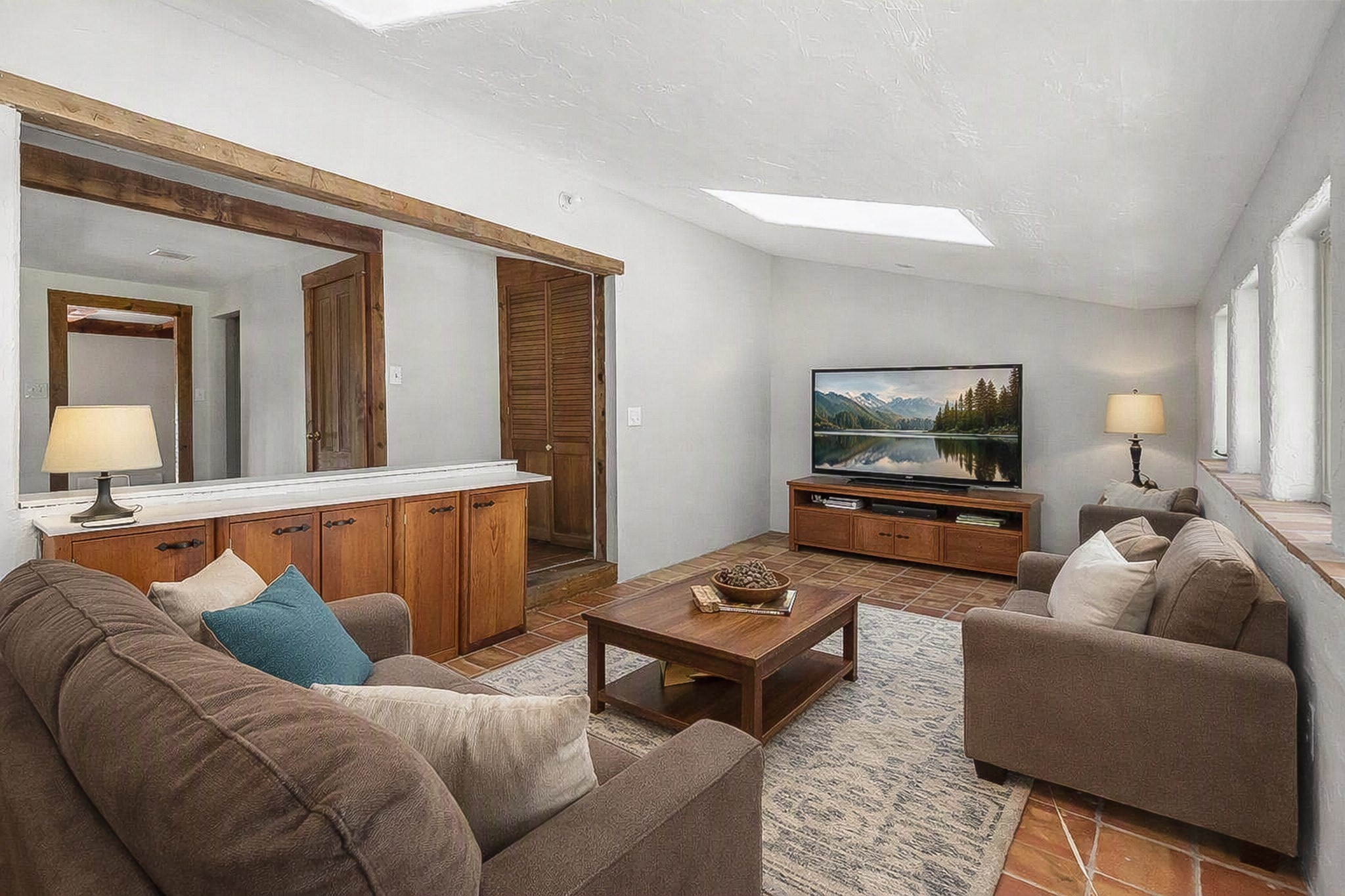 48 East Street Property Photo 18