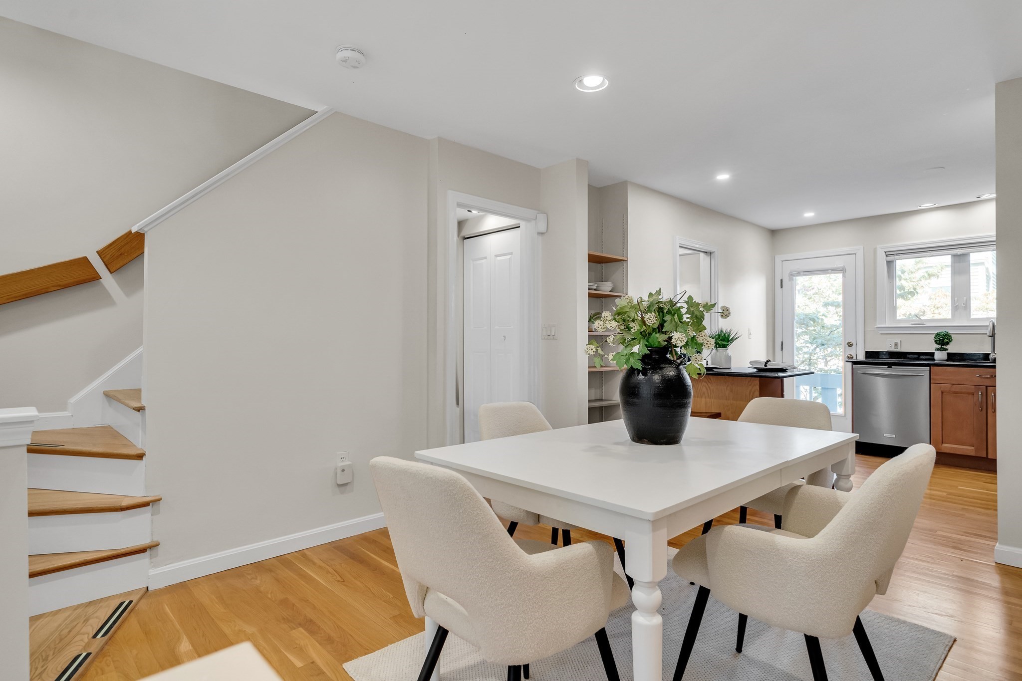 27 Lopez St # 27 Property Photo 12