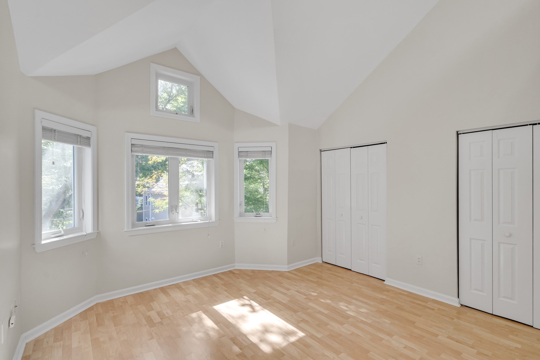 27 Lopez St # 27 Property Photo 34