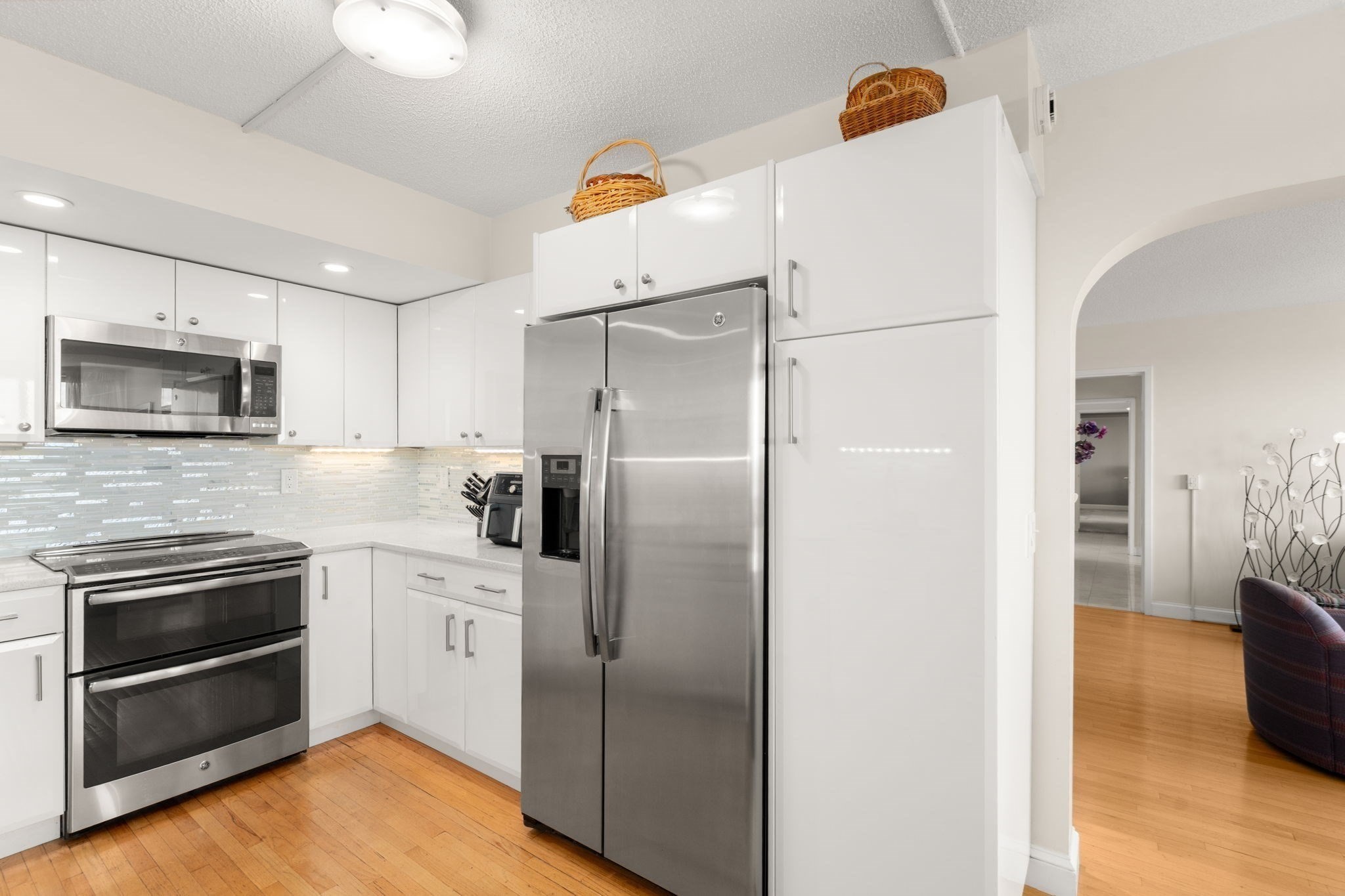 250 Hammond Pond Parkway # 1611n Property Photo 9