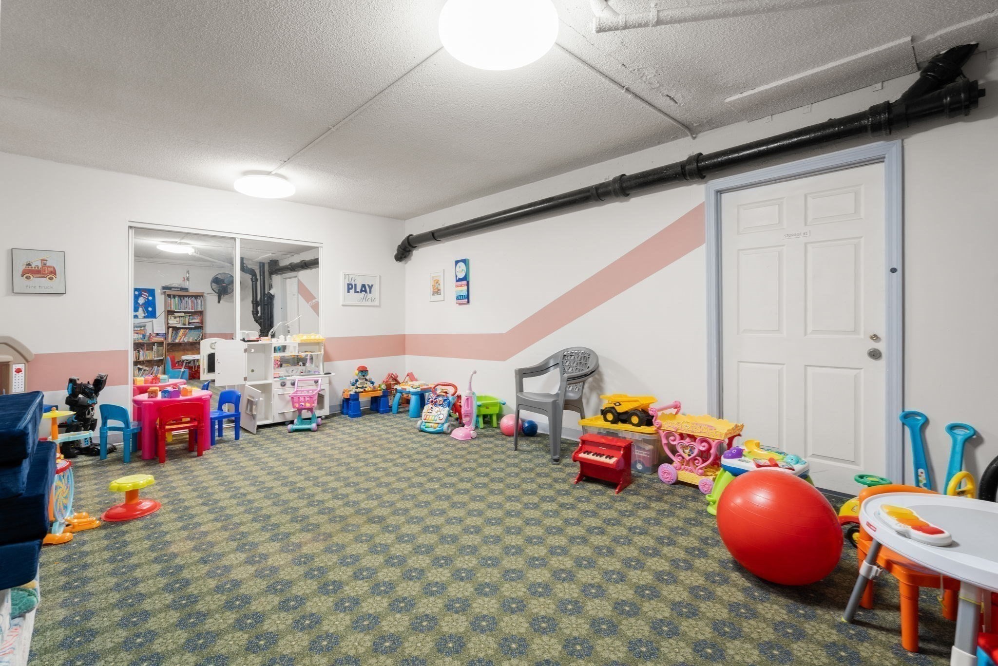 250 Hammond Pond Parkway # 1611n Property Photo 18