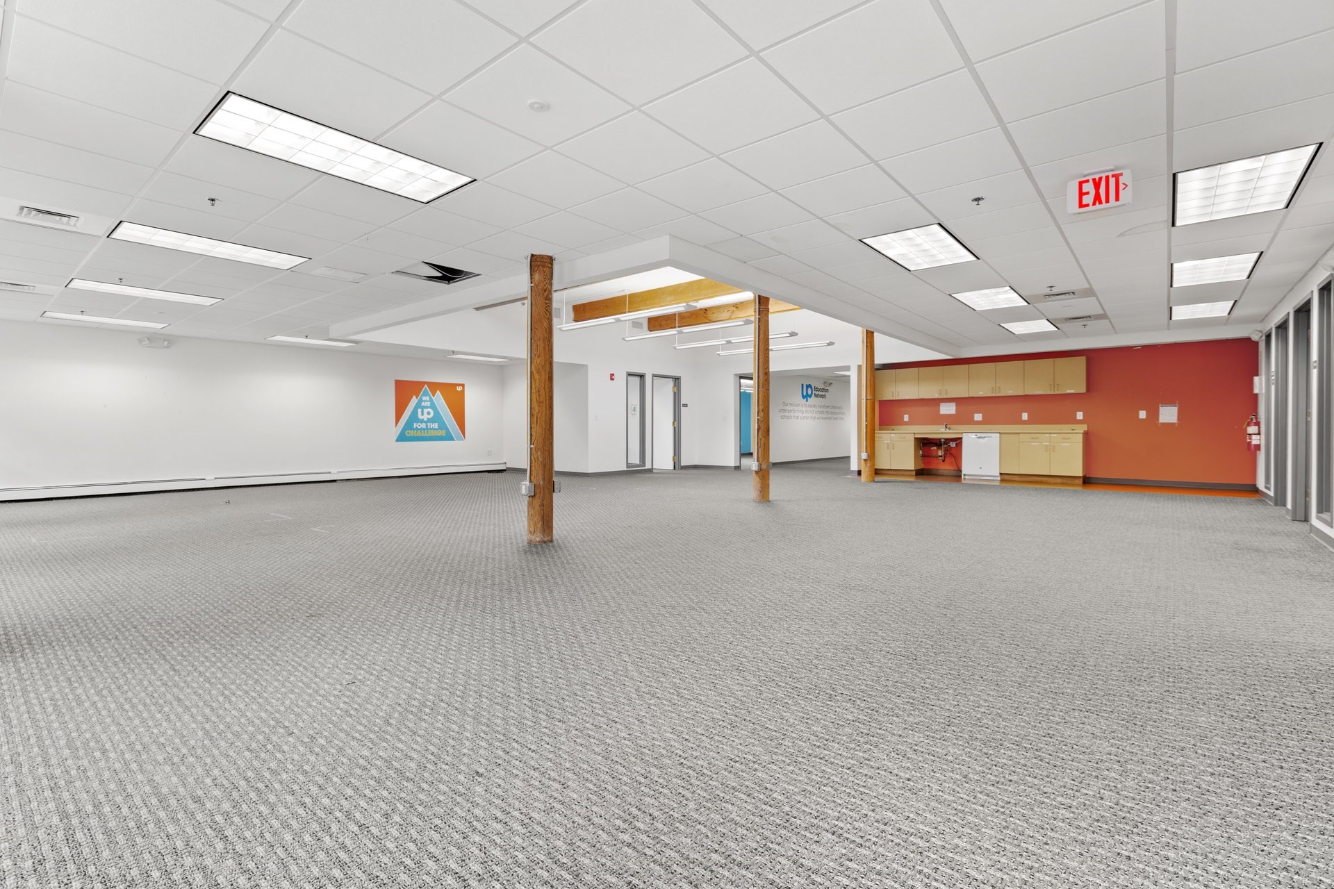 90 Canal St Property Photo 17