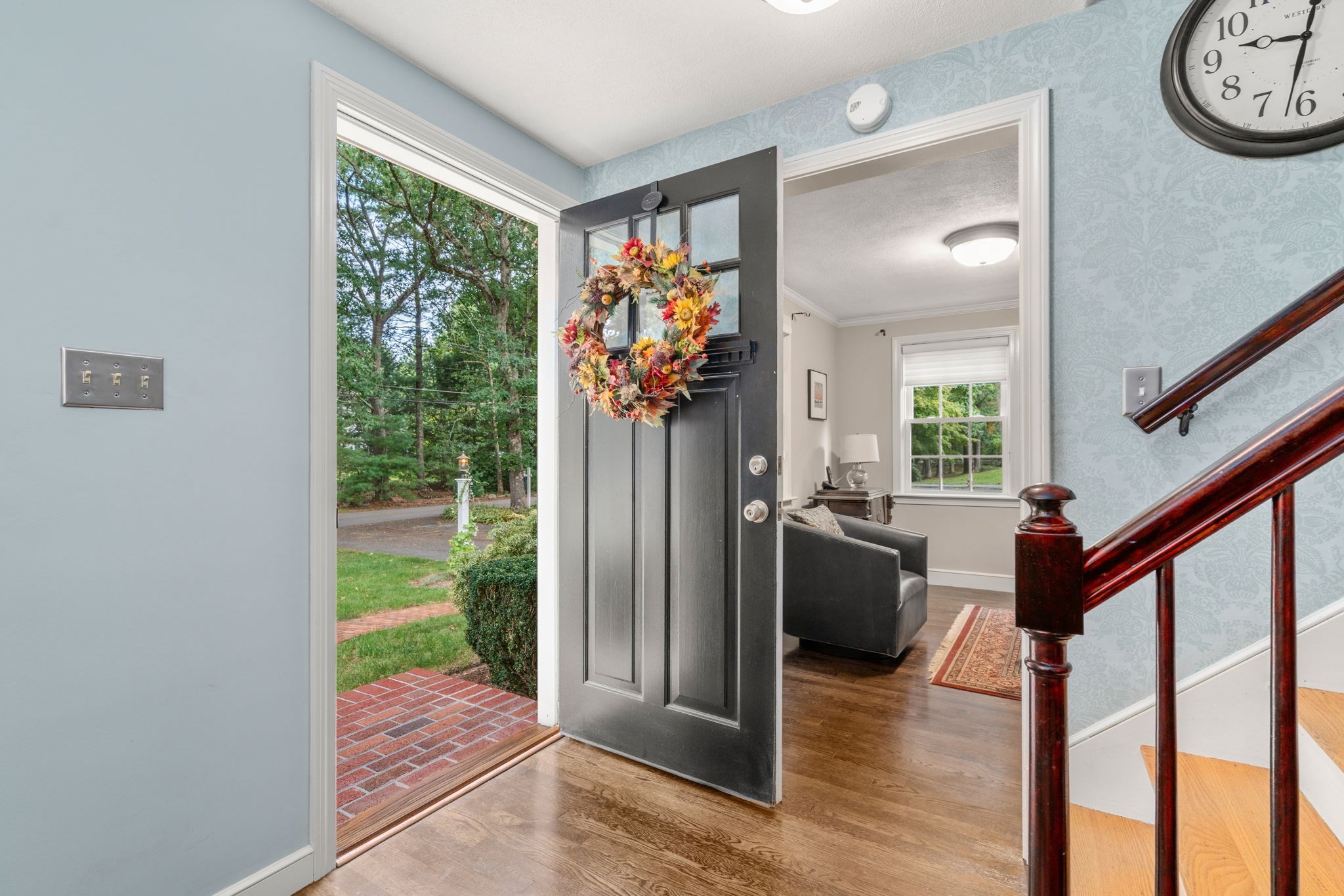 67 Pine Street Property Photo 4