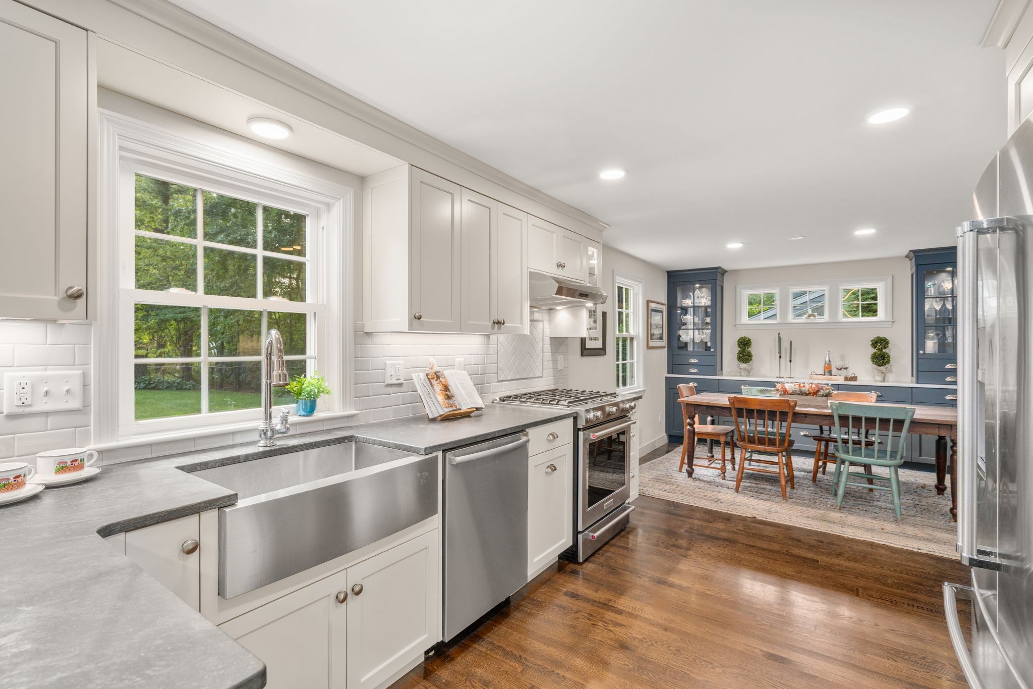 67 Pine Street Property Photo 12